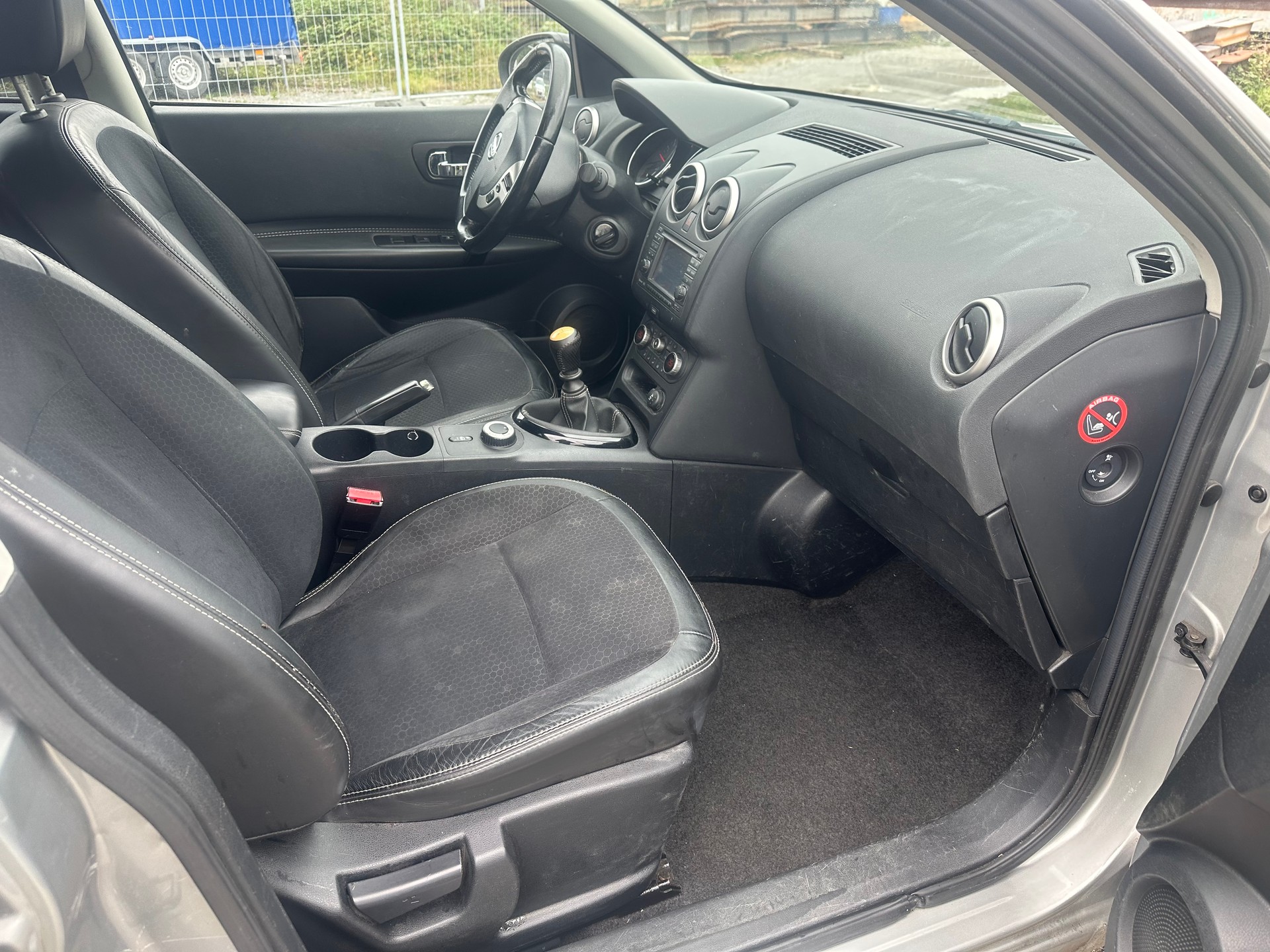 NISSAN Qashqai +2 2.0 4WD 360-image-10