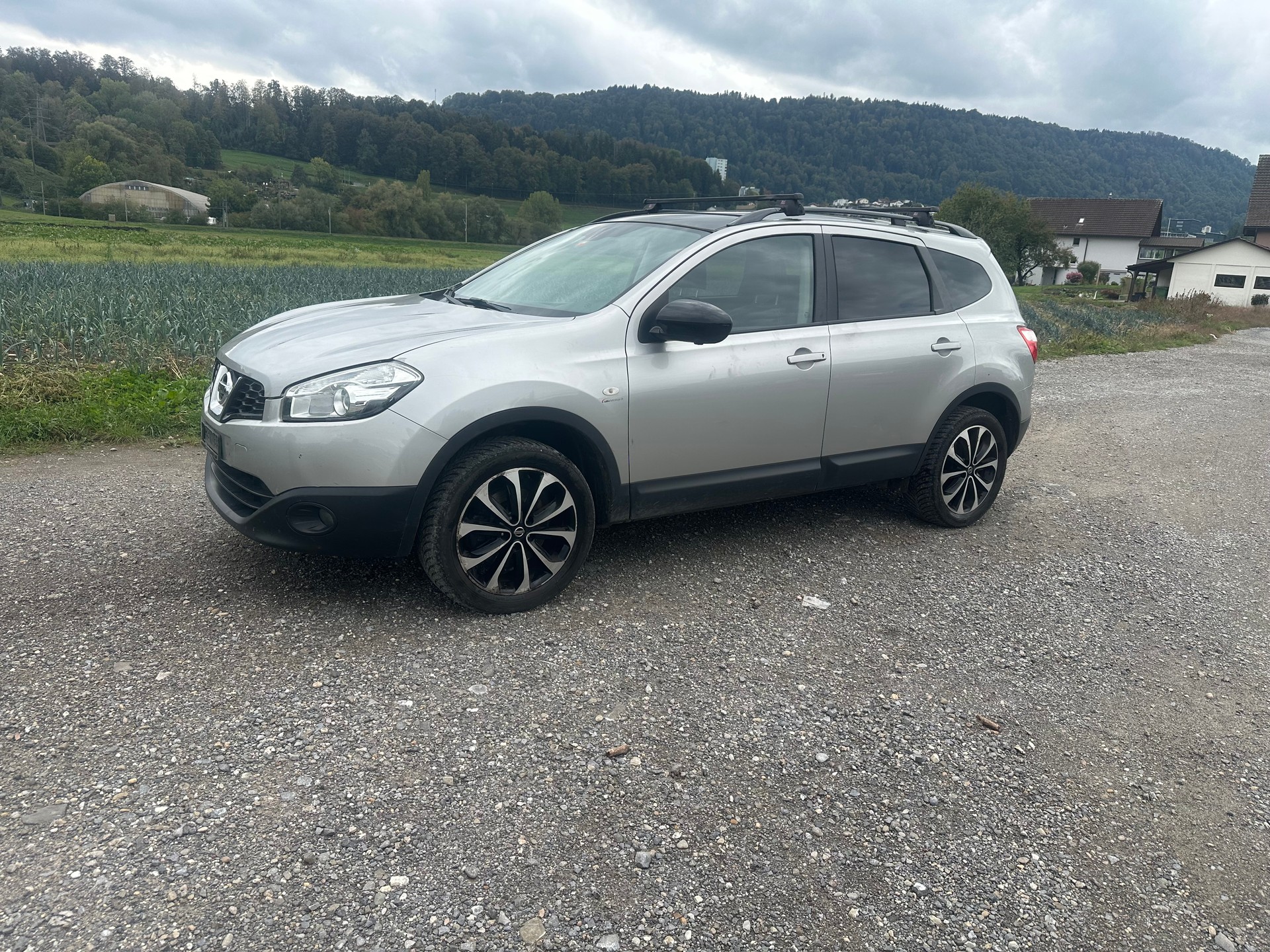NISSAN Qashqai +2 2.0 4WD 360-image-0