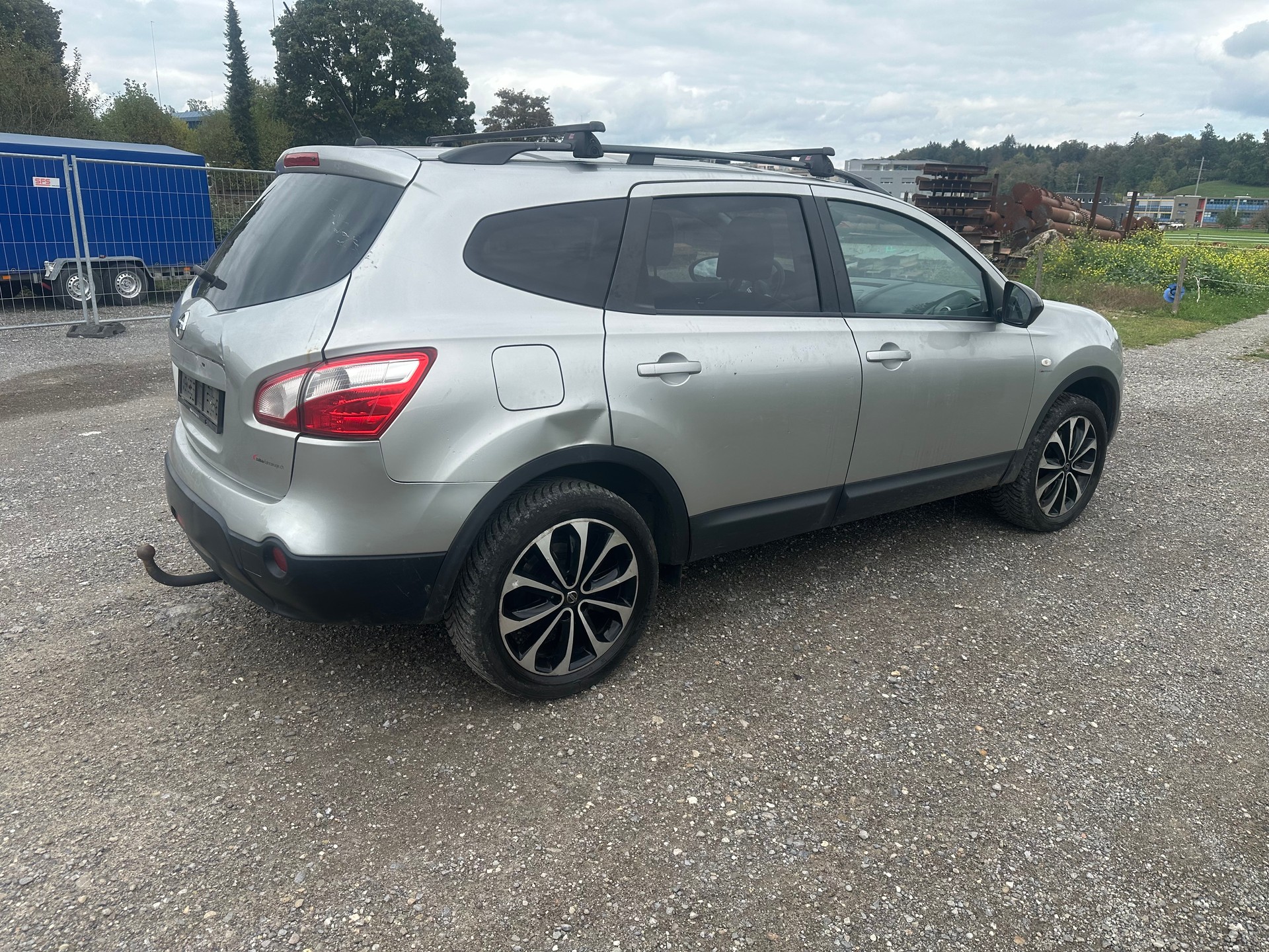 NISSAN Qashqai +2 2.0 4WD 360-image-5