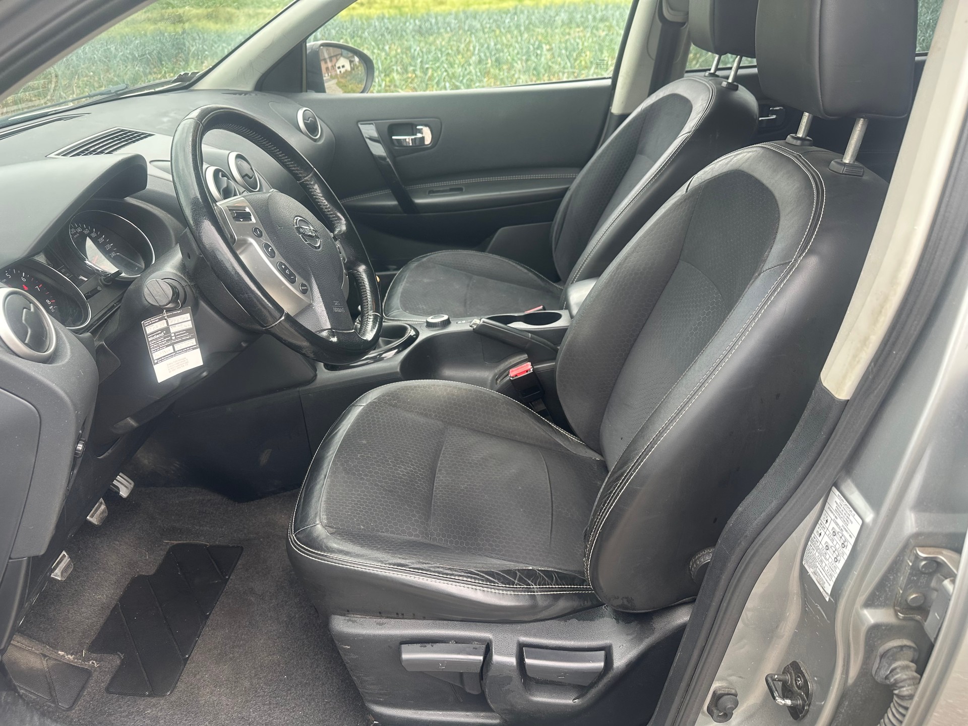 NISSAN Qashqai +2 2.0 4WD 360-image-11