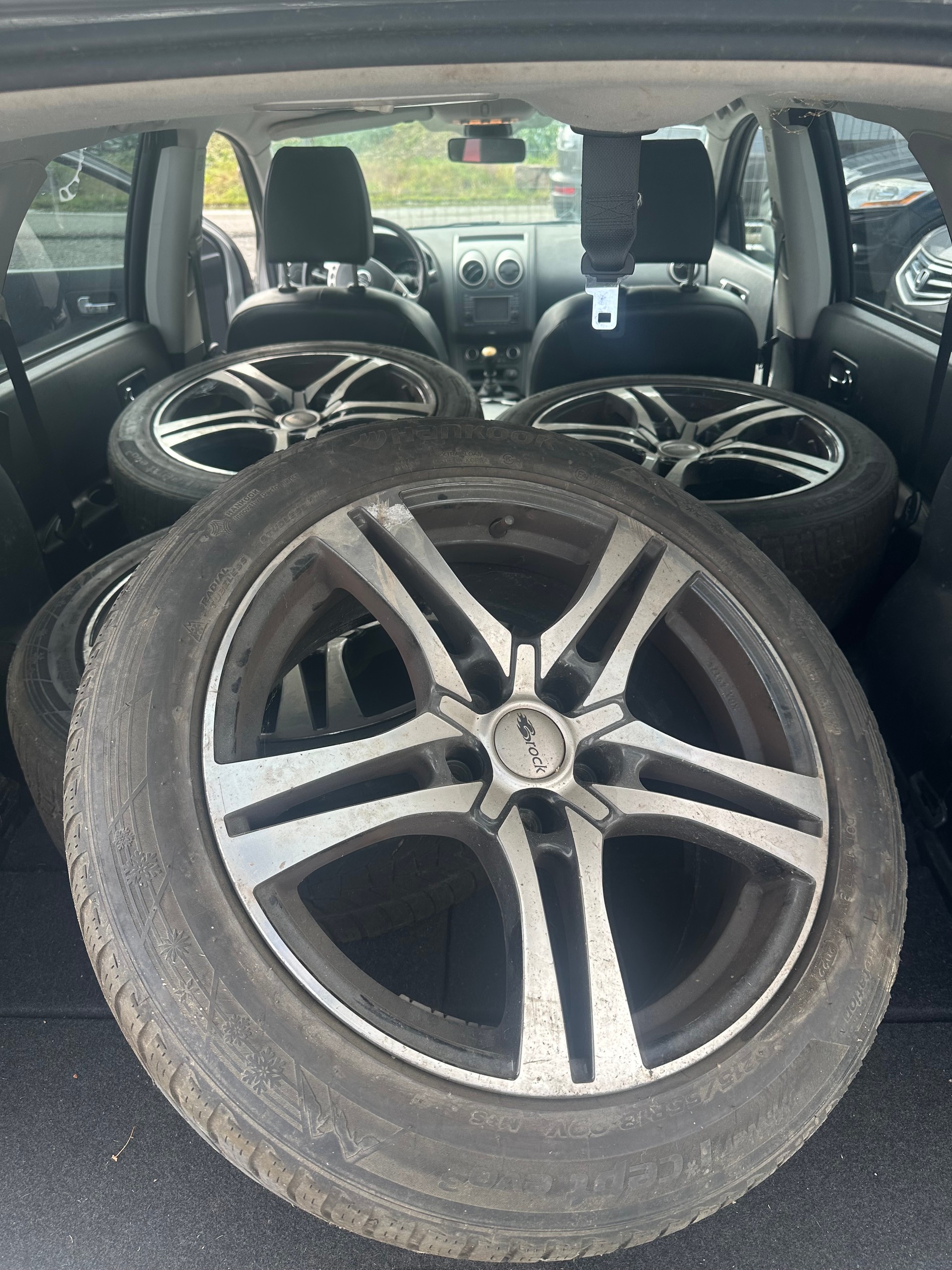 NISSAN Qashqai +2 2.0 4WD 360-image-9