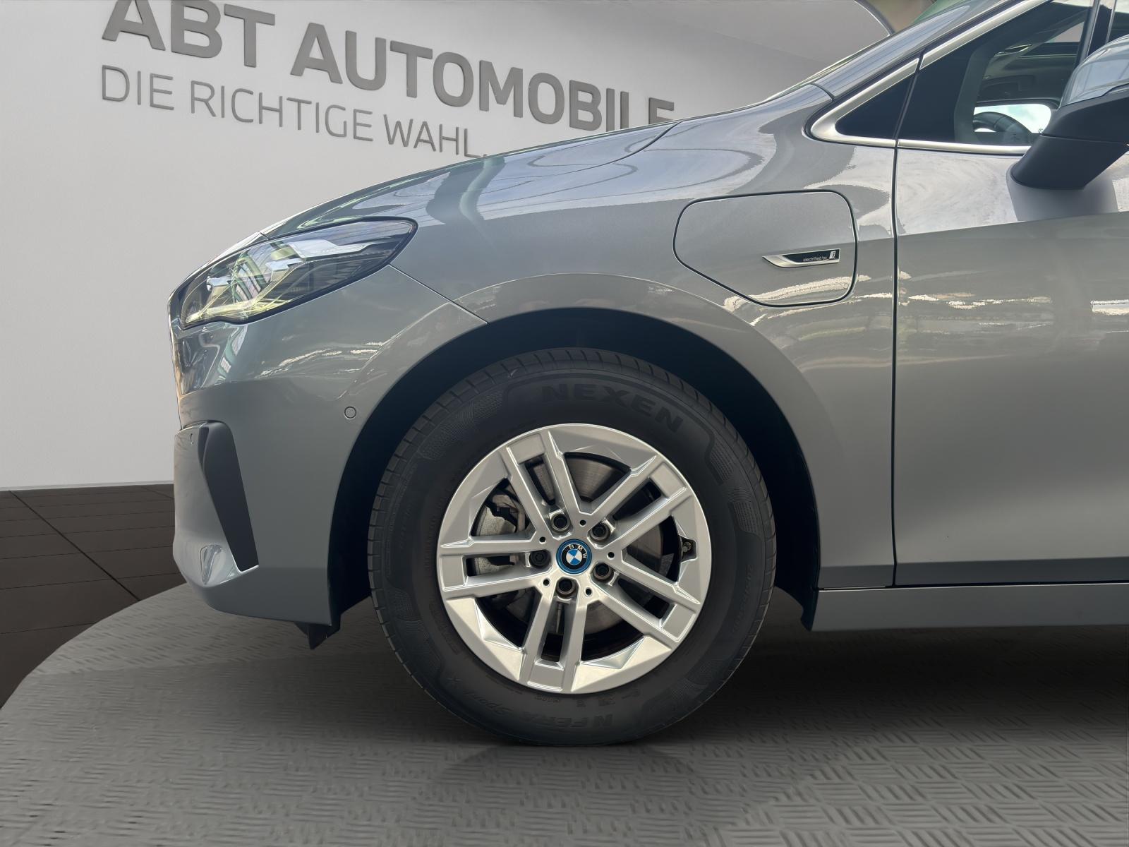 BMW 225e xDrive Active Tourer-image-24