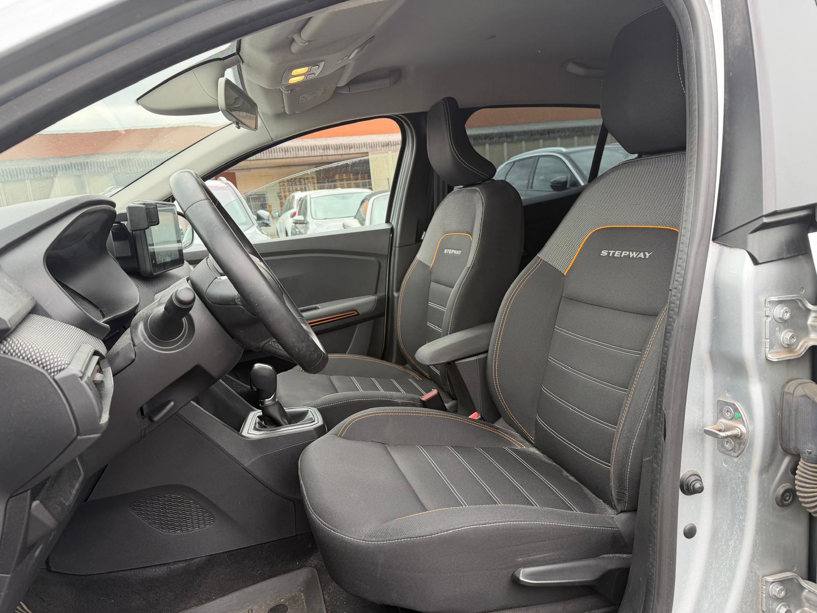 DACIA Sandero 1.0 TCe Stepway Comfort-image-8