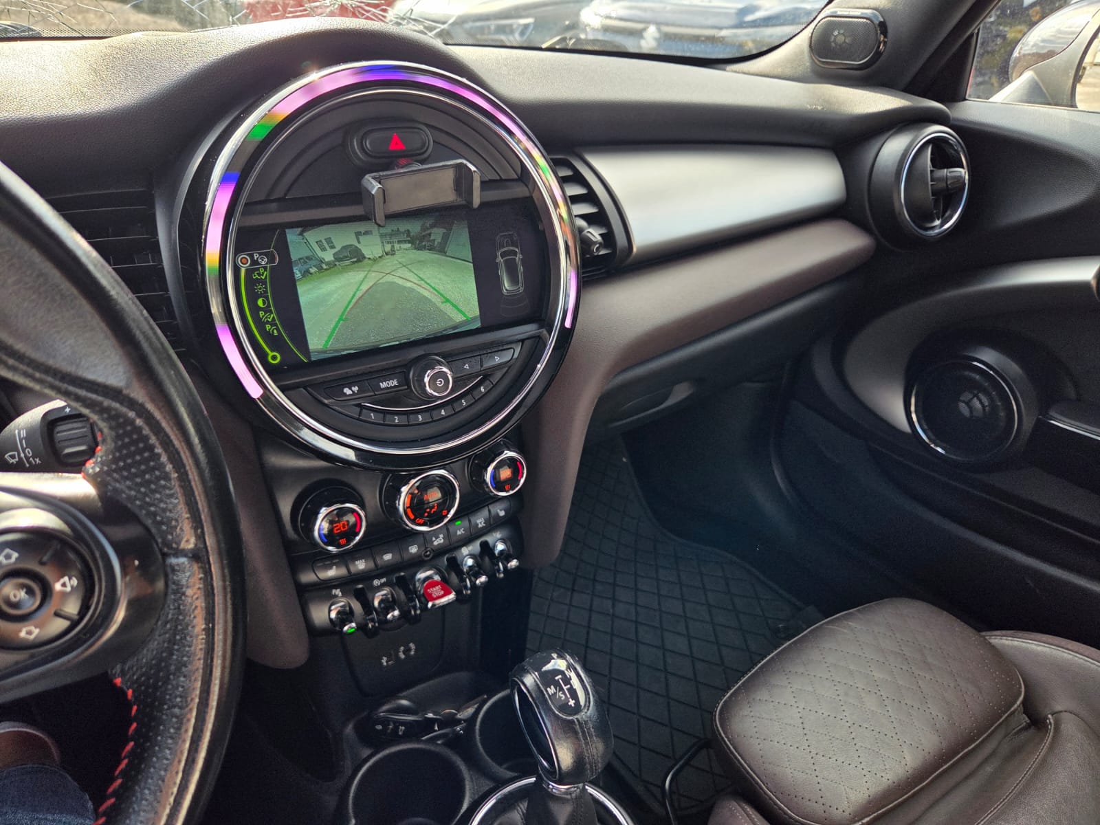 MINI Cooper S Steptronic-image-10