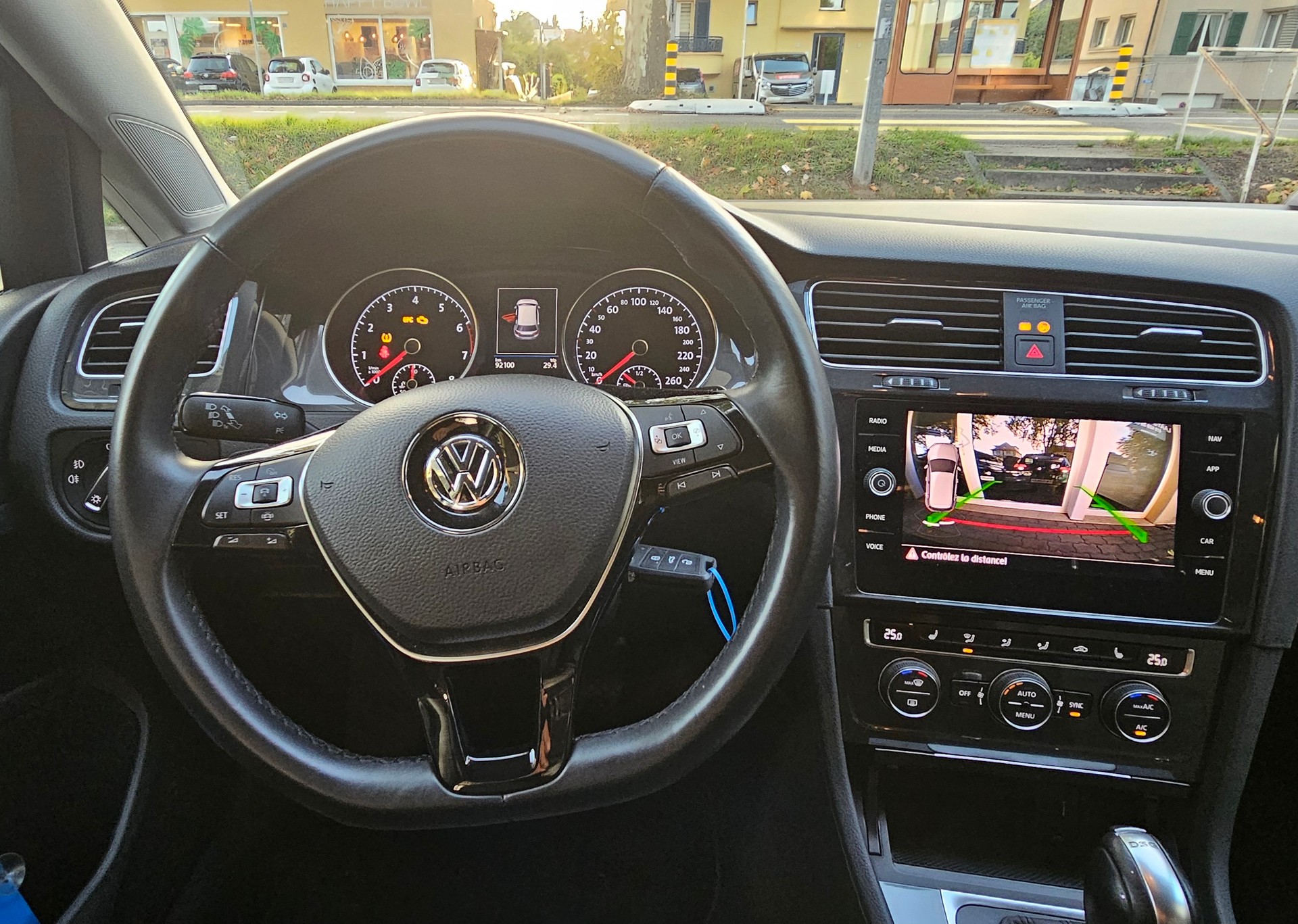 VW Golf 1.0 TSI Comfortline DSG-image-5