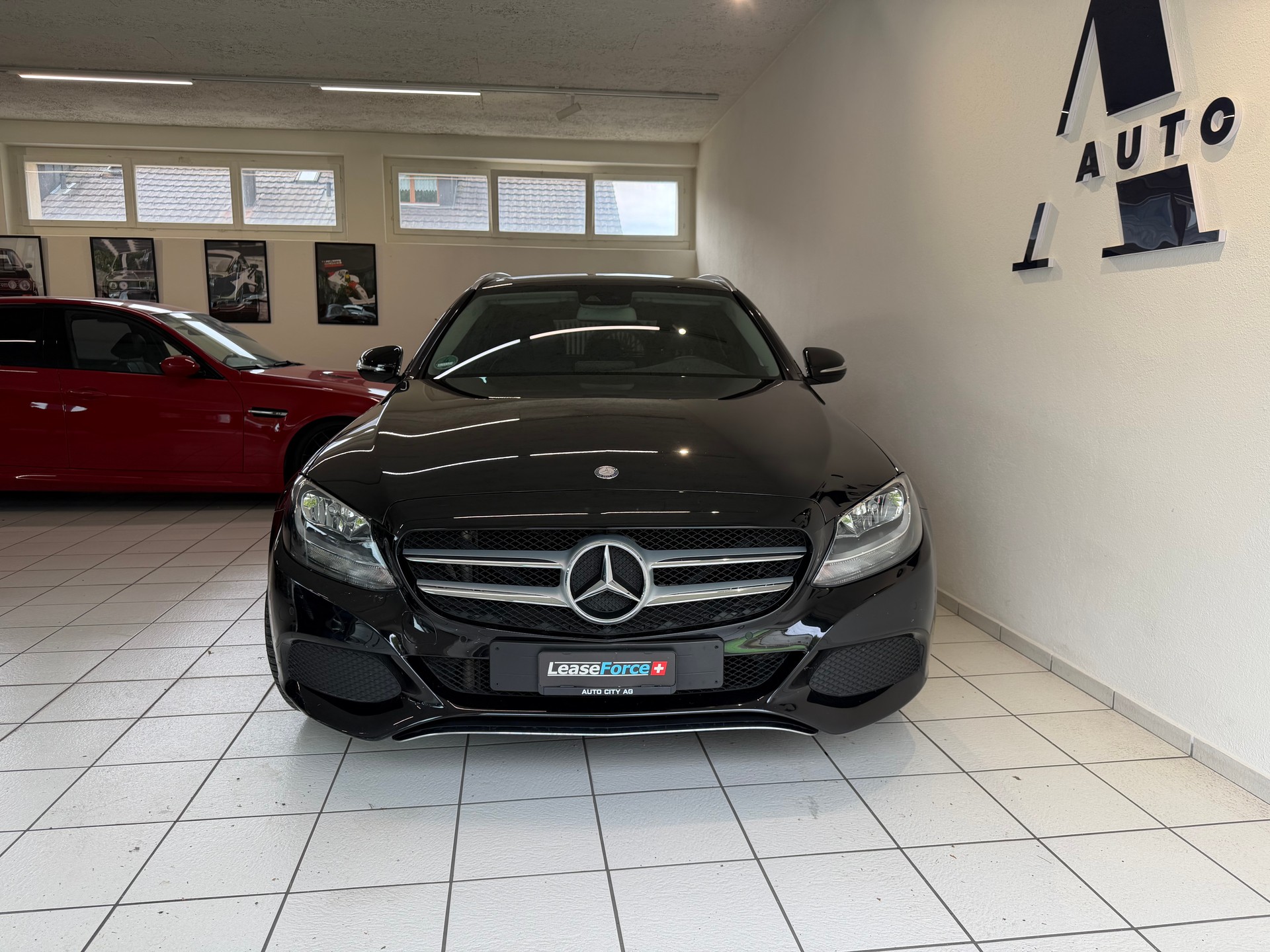 MERCEDES-BENZ C 200 Avantgarde-image-2