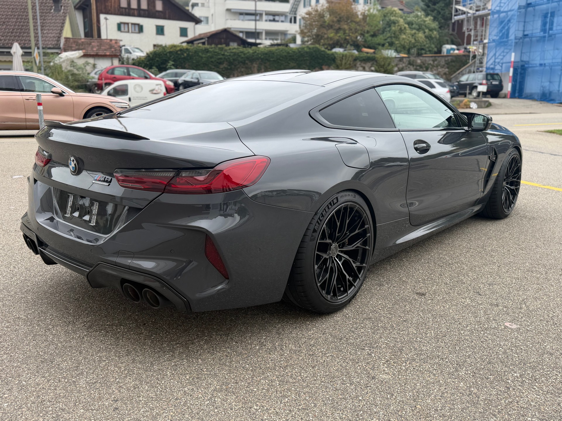 BMW M8 xDrive Steptronic M Competition-image-5