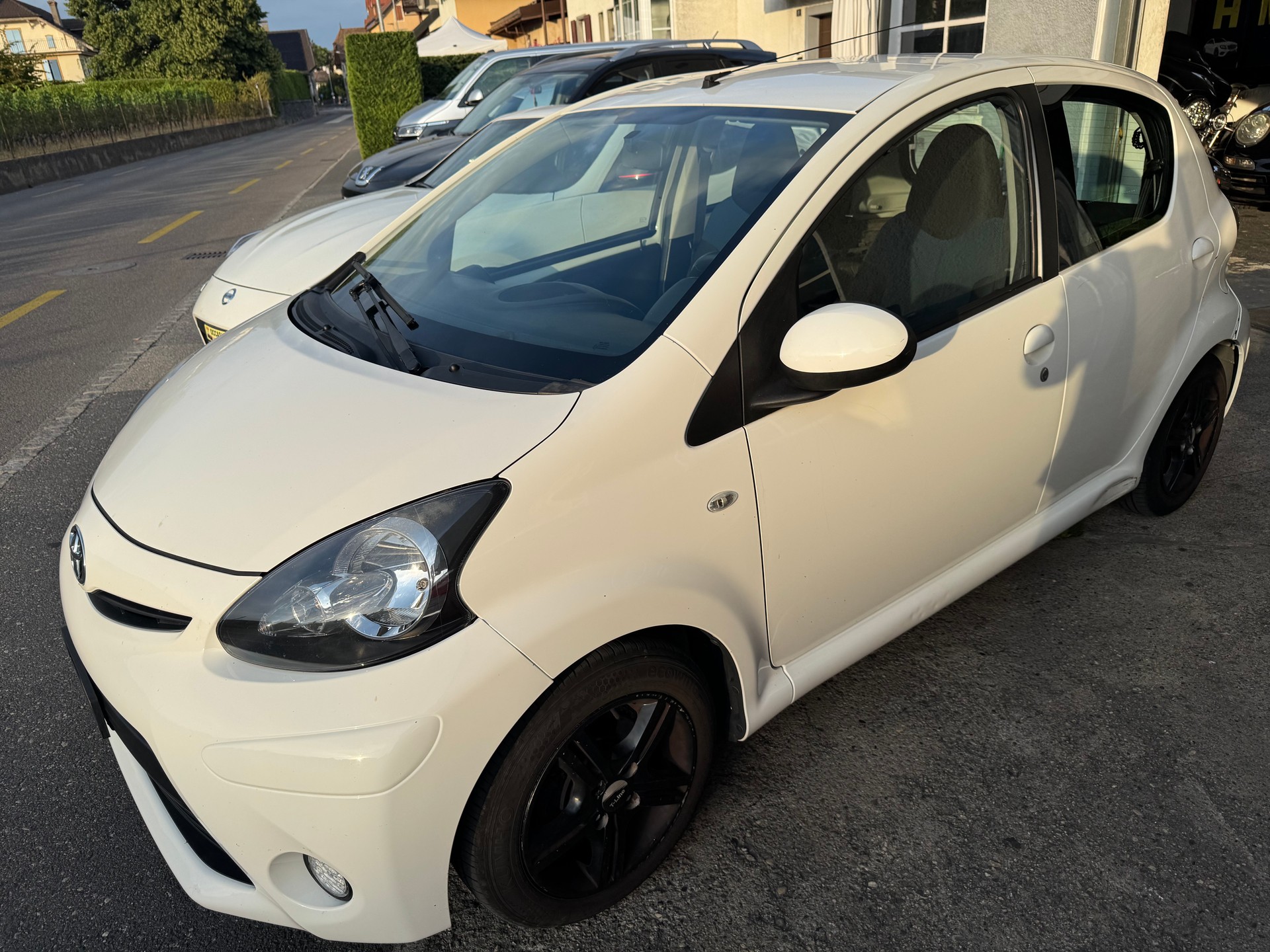 TOYOTA Aygo 1.0 VVT-i Luna-image-3