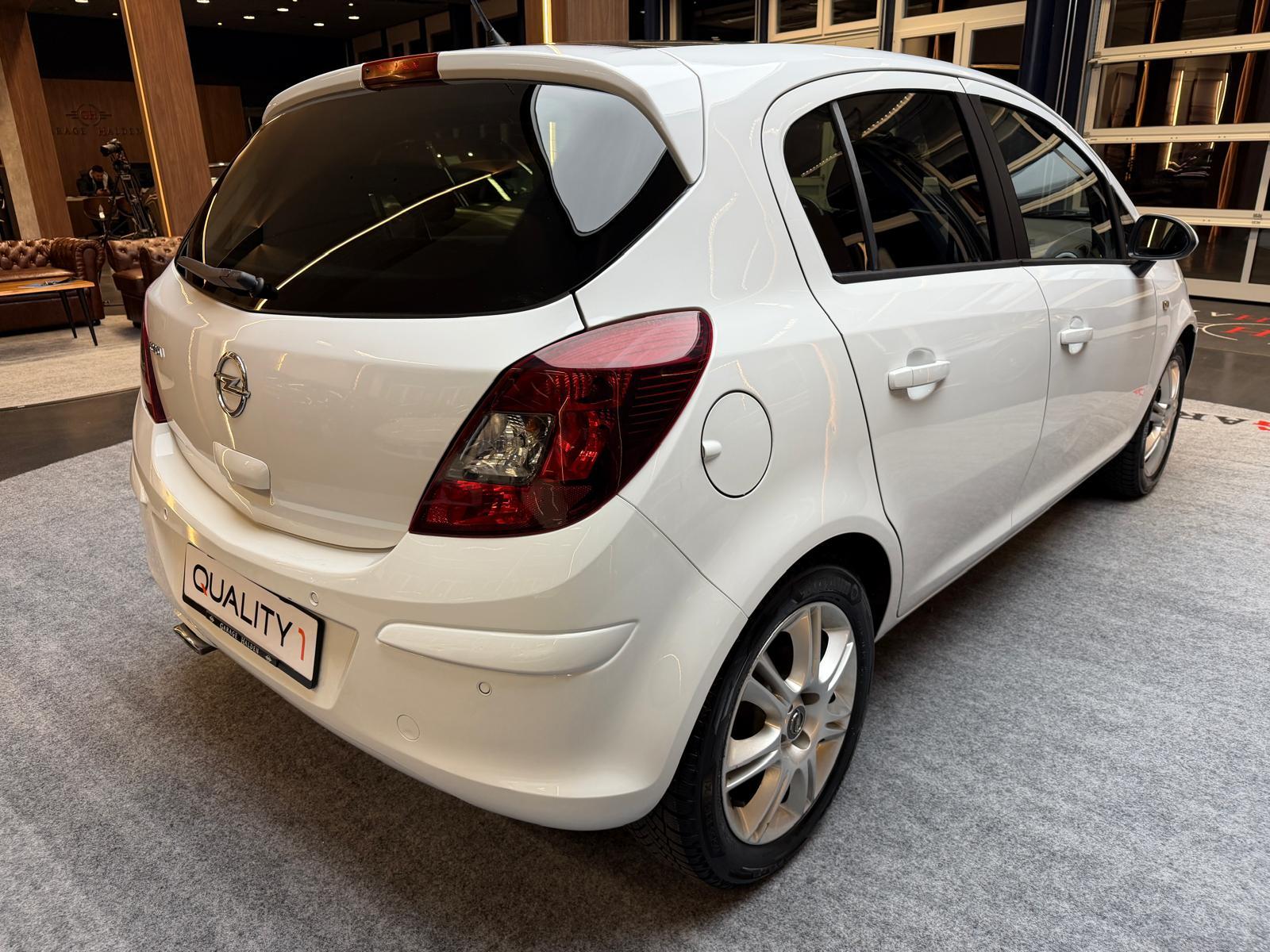 OPEL Corsa 1.4i 16V TP Color Ed.-image-6