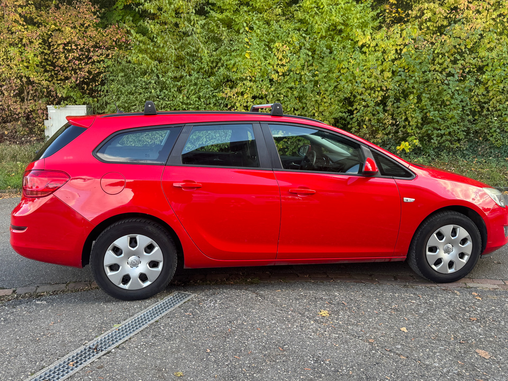 OPEL Astra ST 1.4i 16V Turbo Anniversary Ed.-image-4