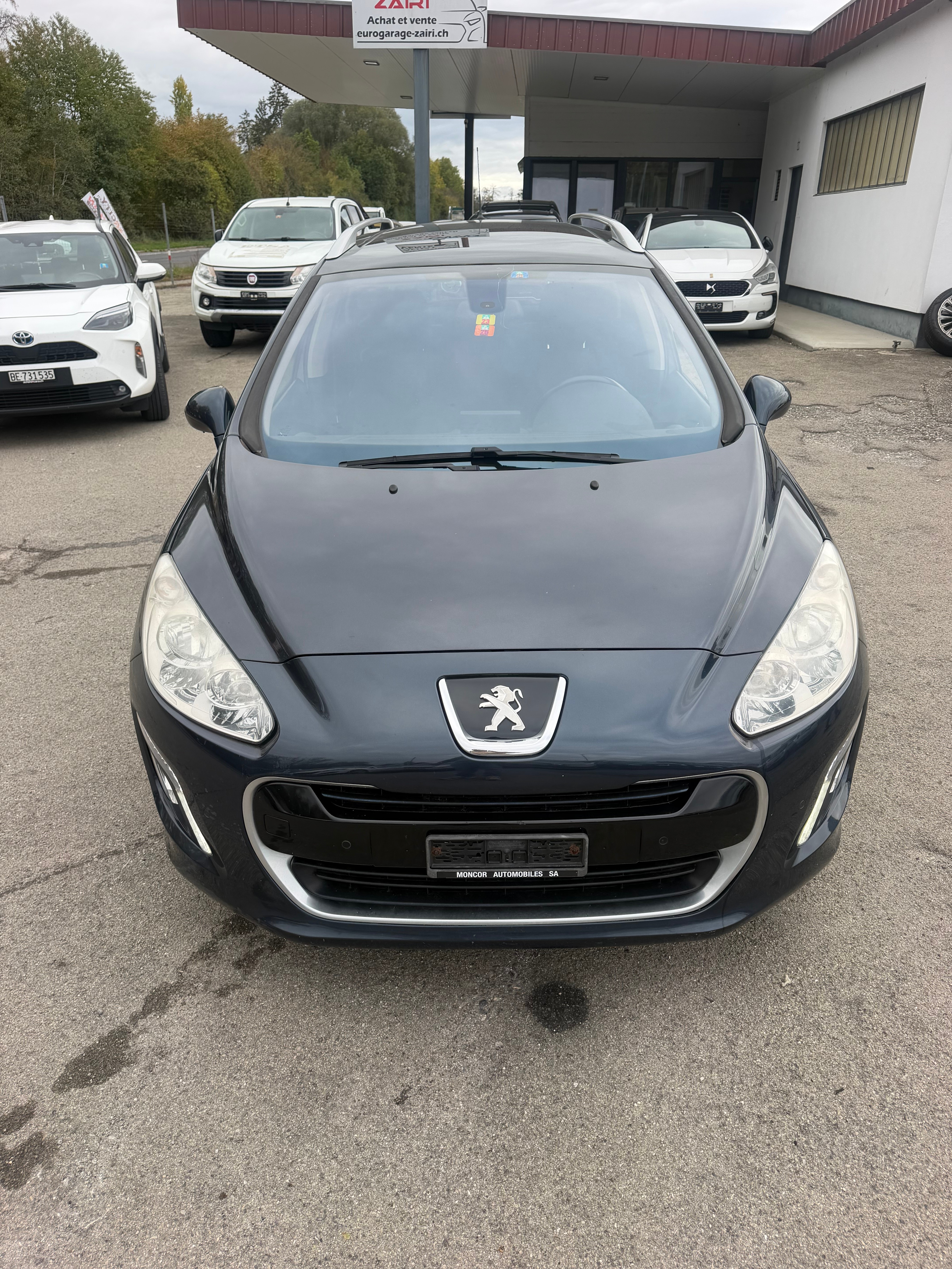 Car photo