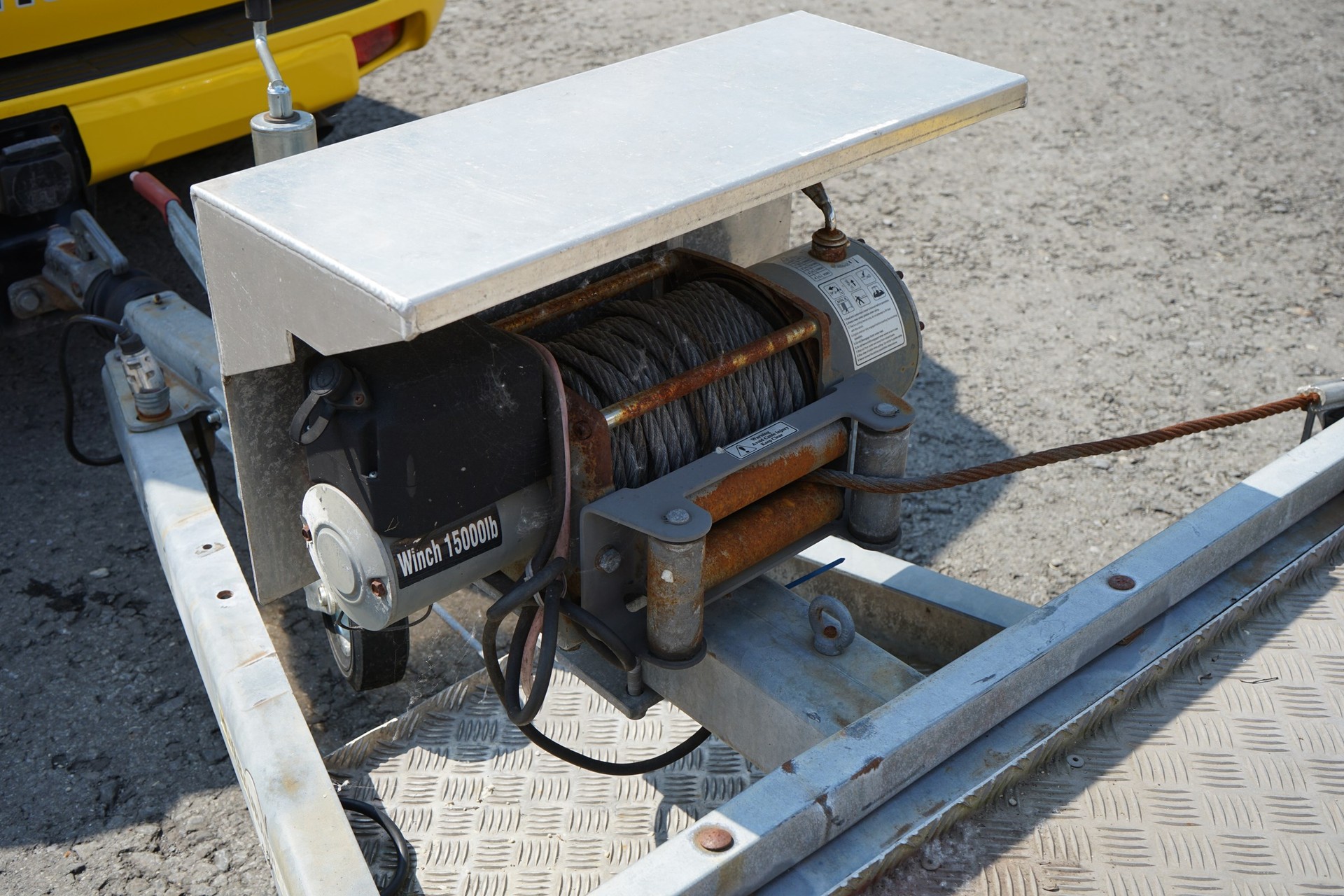 HUMBAUR-image-1