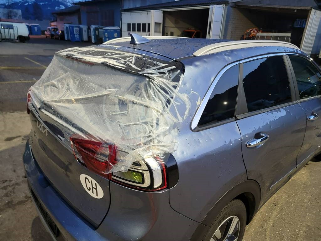 KIA Niro 1.6GDi Plug-in Hybrid Power DCT-image-12