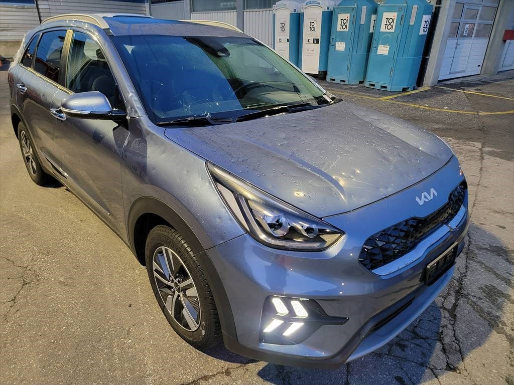 KIA Niro 1.6GDi Plug-in Hybrid Power DCT-image-6