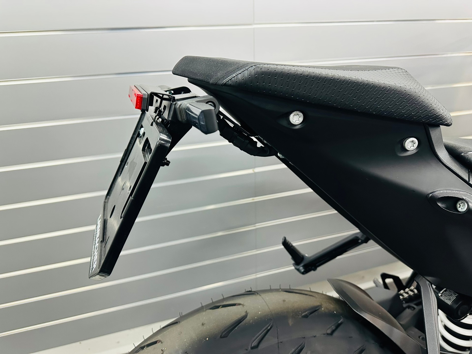 KTM 1390 Super Duke R-image-9