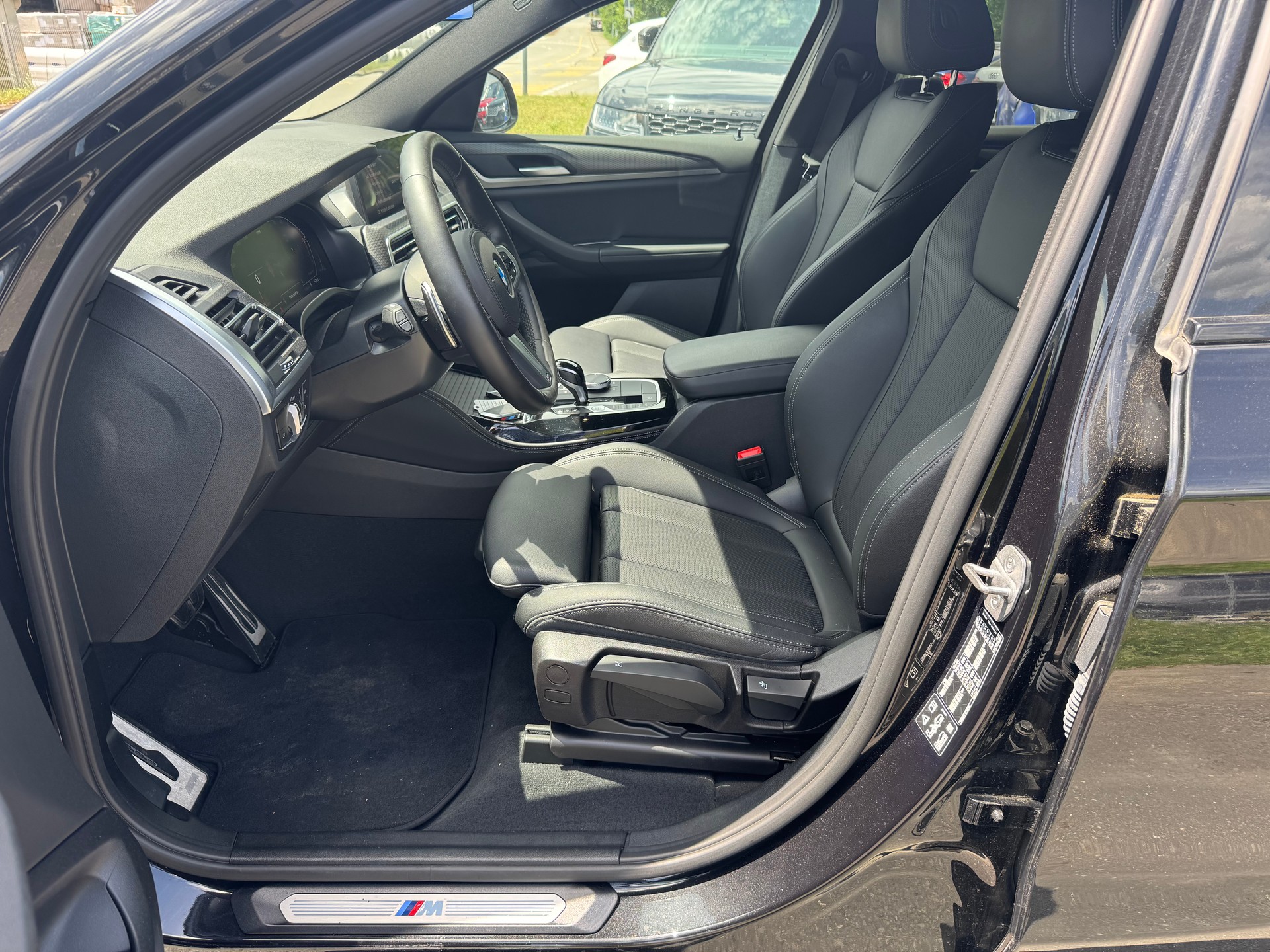 BMW X4 xDrive 48V 20d M Sport Steptronic-image-12