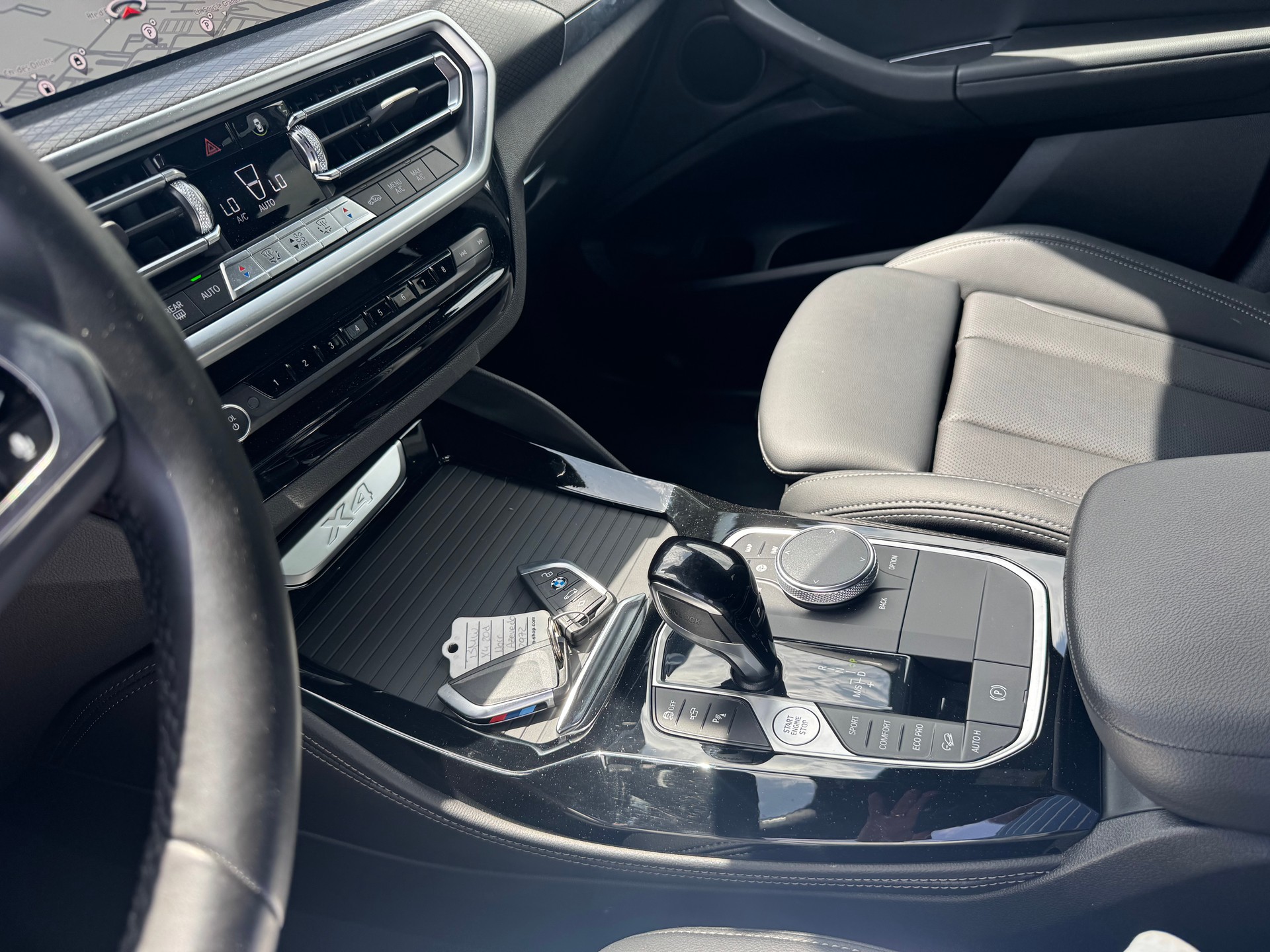 BMW X4 xDrive 48V 20d M Sport Steptronic-image-23