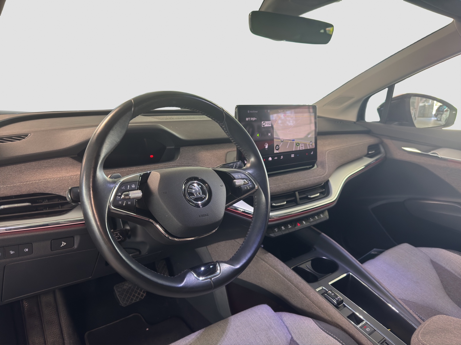 SKODA Enyaq iV 60-image-6