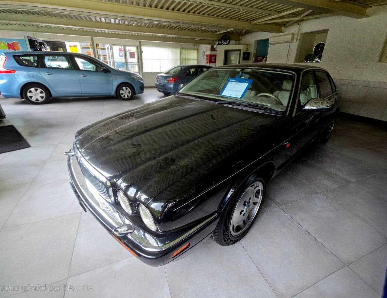 JAGUAR XJ 3.2 Executive-image-3