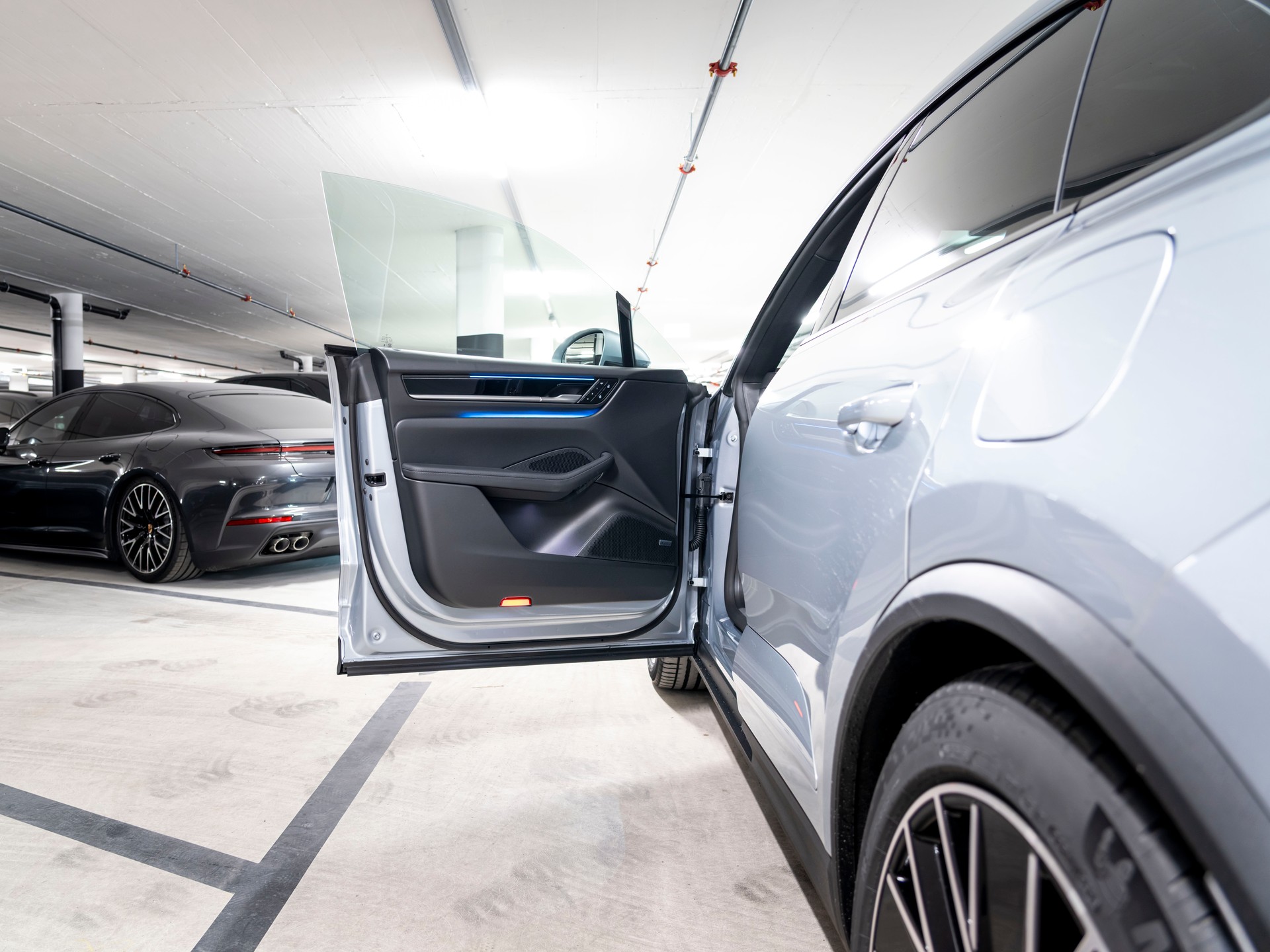 PORSCHE Macan 4 100kWh-image-9