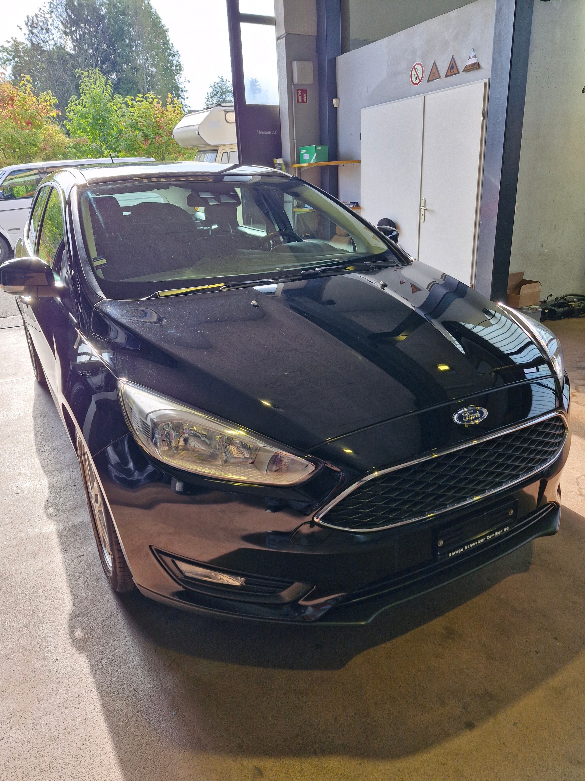 FORD Focus 1.0 SCTi Trend-image-2