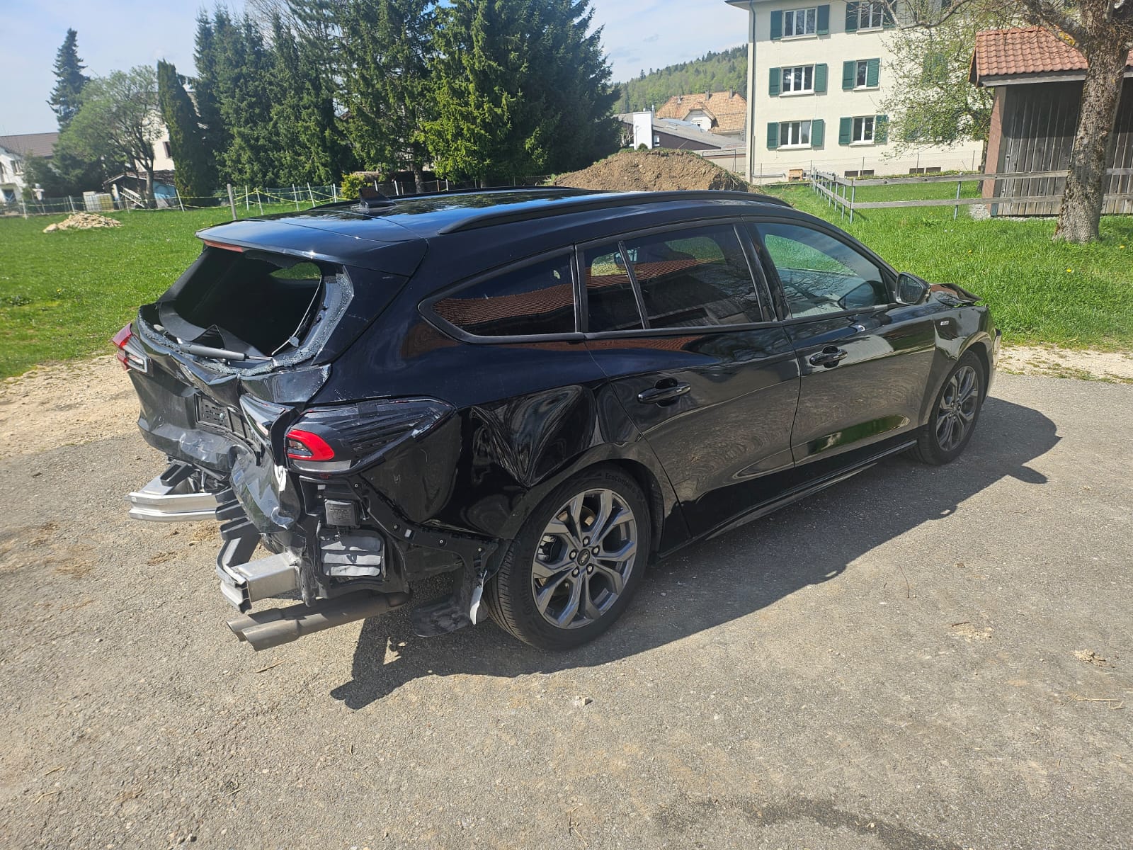 FORD Focus 1.0 MHEV AUTOMAT155 PS ST-Line BESCHADIG ENDOMMAGEE provisorisch fahrbar-image-8