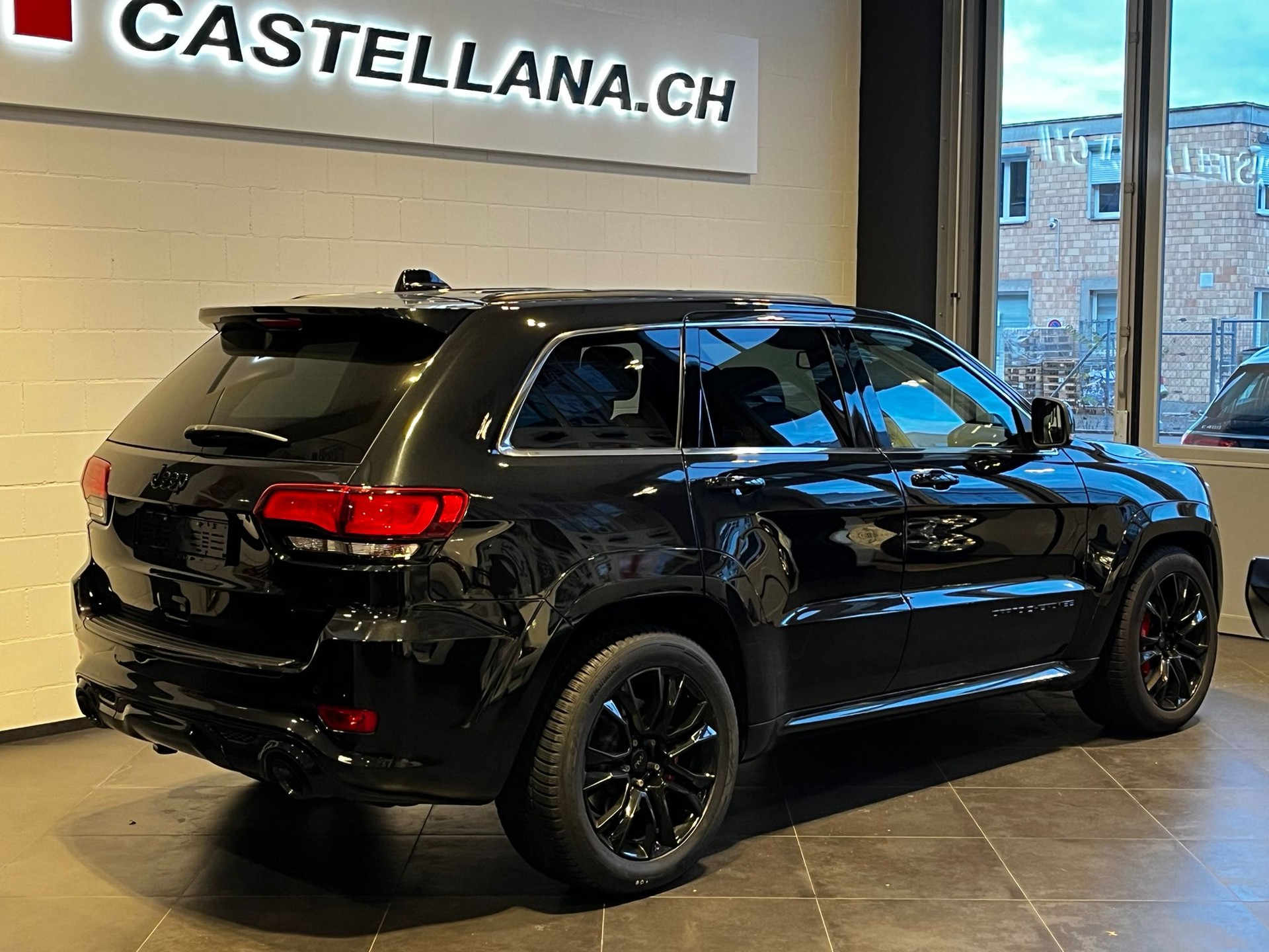JEEP Grand Cherokee 6.4 V8 HEMI SRT8 Automatic-image-7