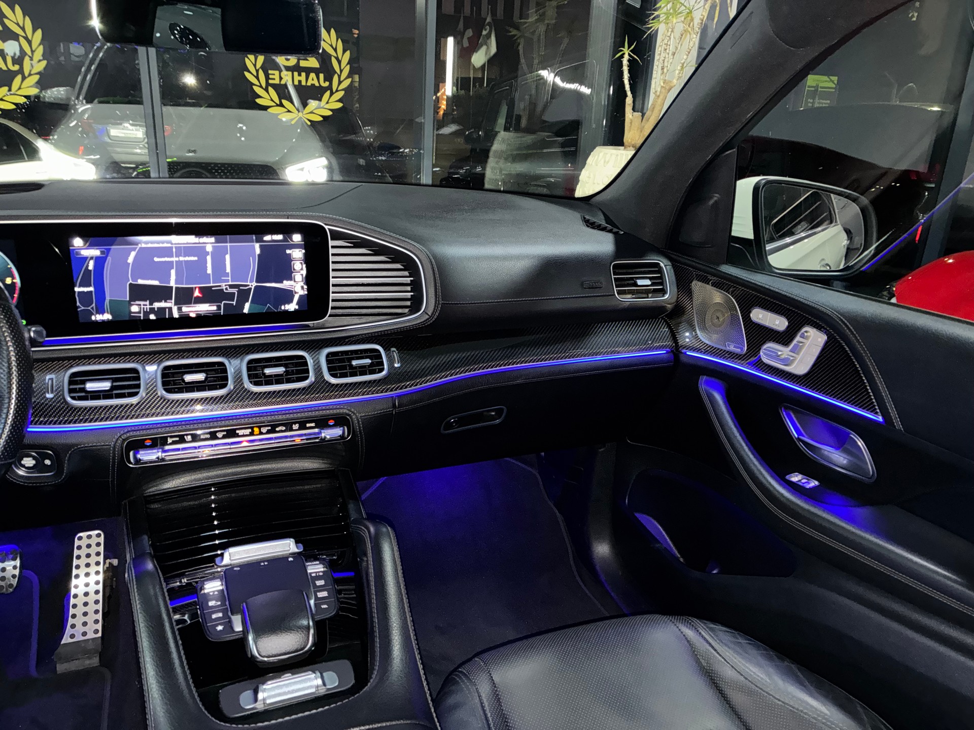 MERCEDES-BENZ GLE 400 d 4Matic AMG Line 9G-Tronic-image-9