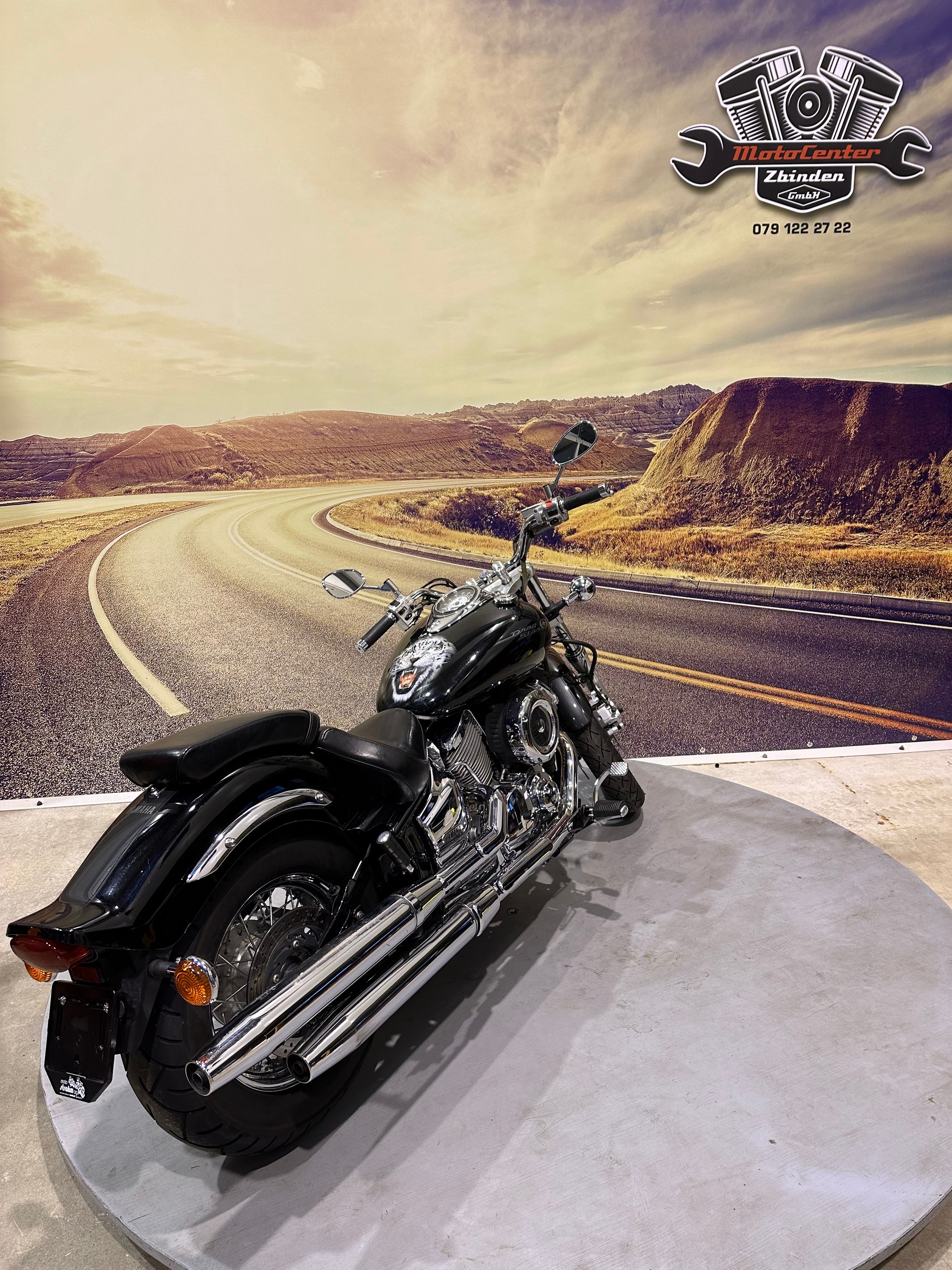 YAMAHA XVS 1100 Drag Star-image-4
