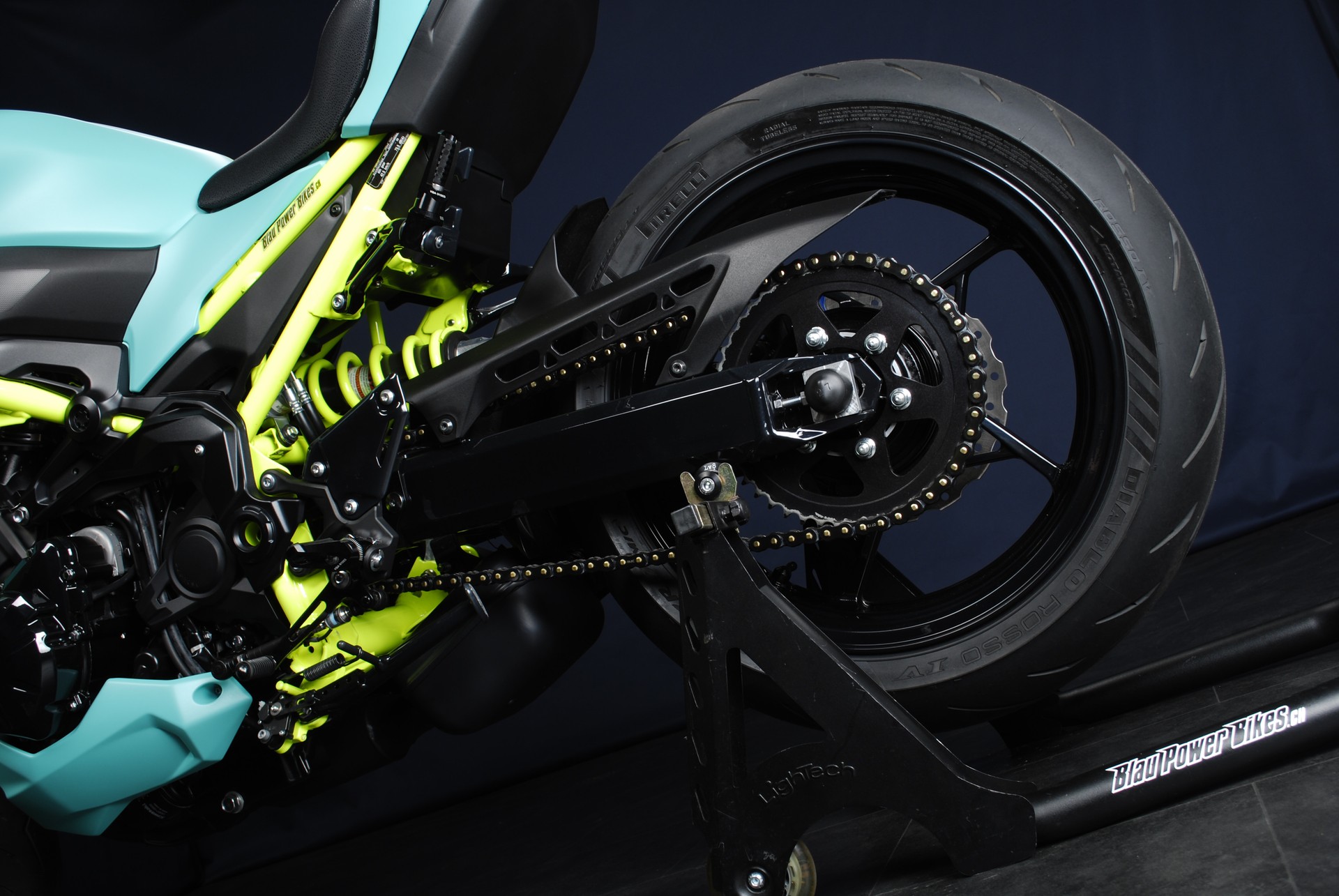 KAWASAKI Z 900 (70kW) MY21 - Komplettumbau-image-14