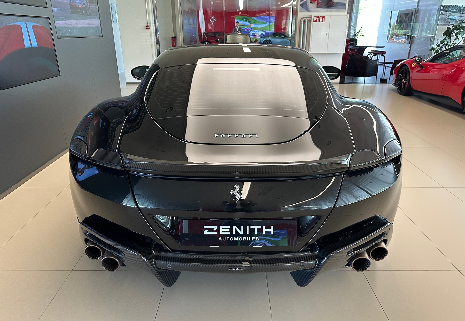 FERRARI Roma 3.9 V8 T-image-5