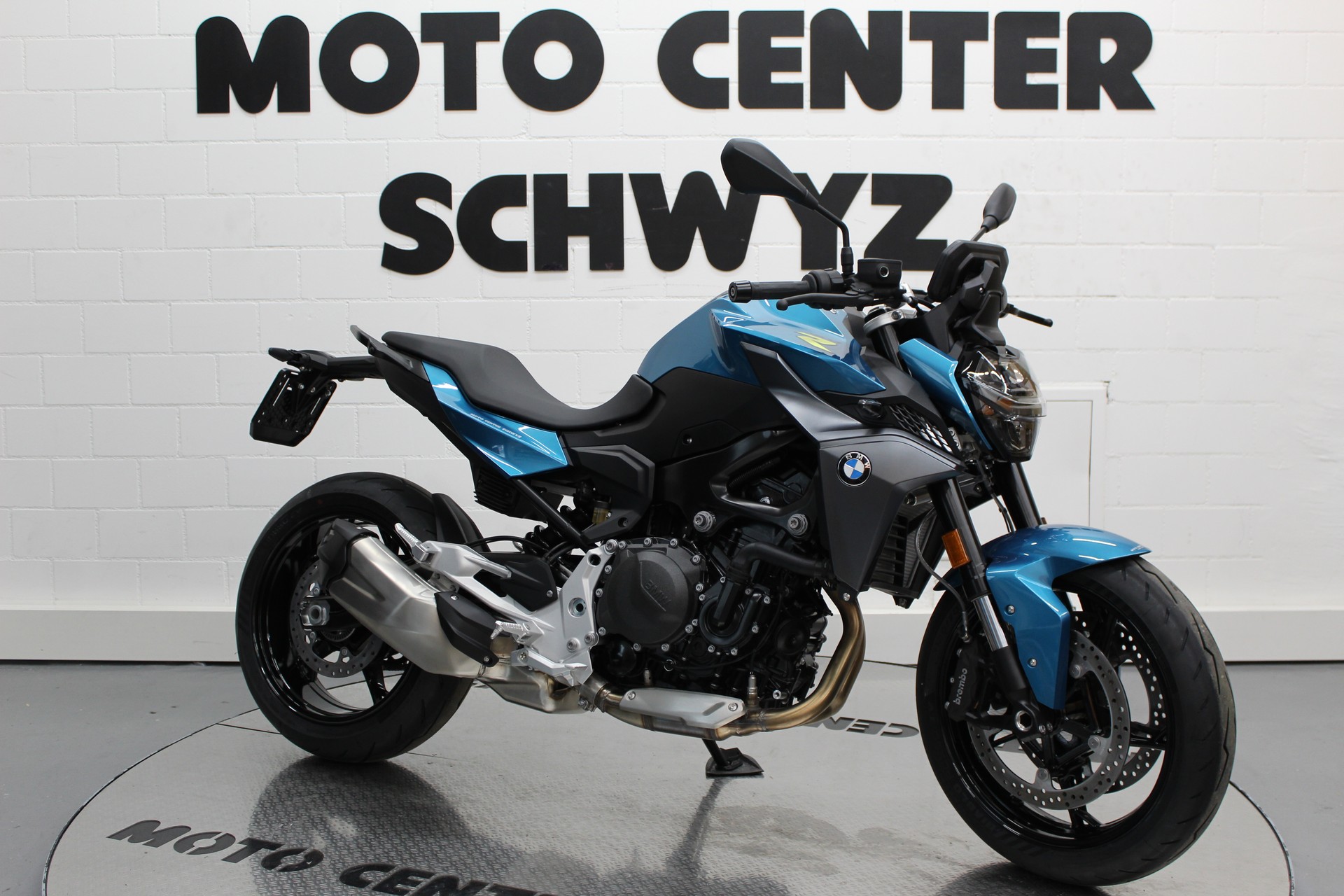 BMW F 900 R A2-showroom-element-1