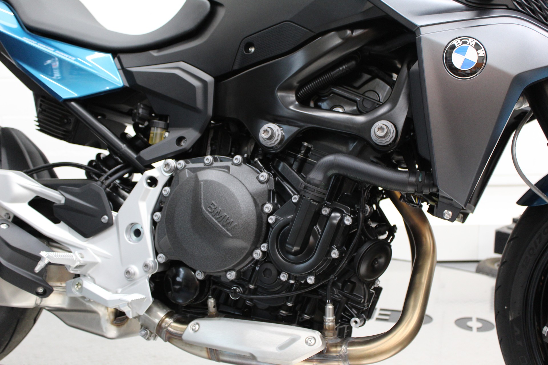 BMW F 900 R A2-image-7