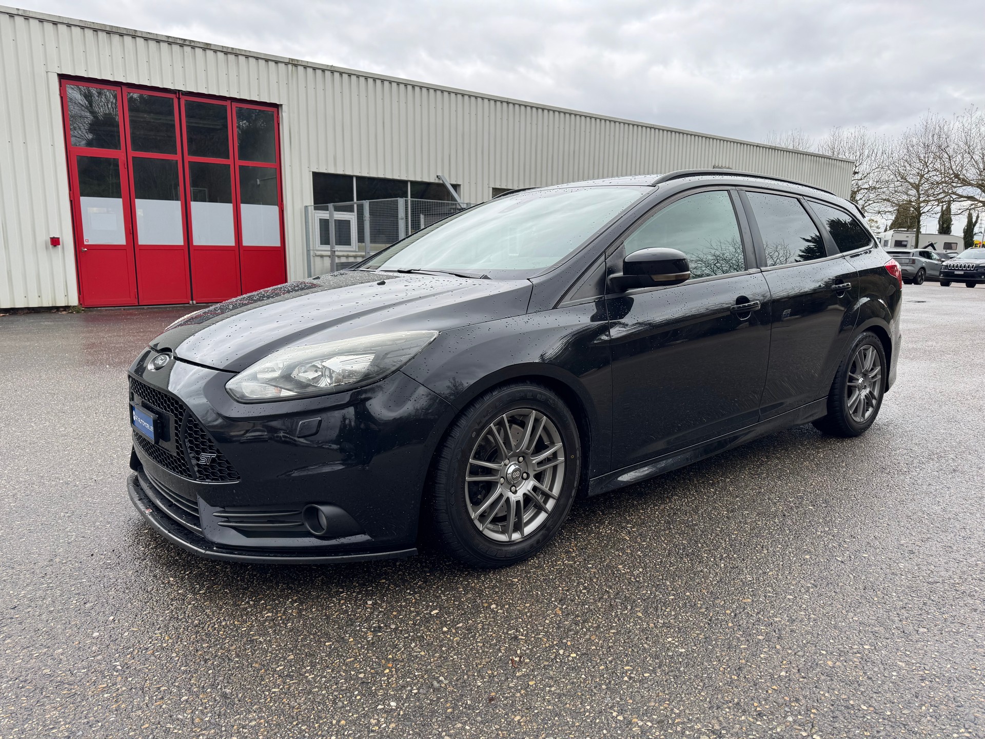 FORD Focus 2.0 SCTi ST-3-image-0