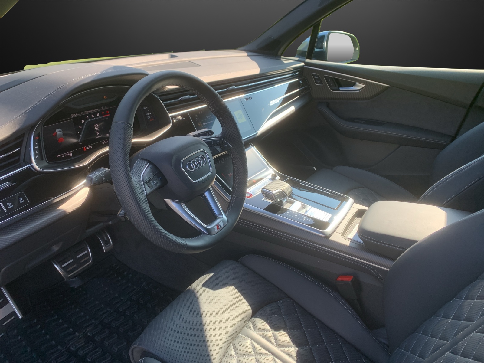 AUDI SQ7 TFSI quattro tiptronic-image-7