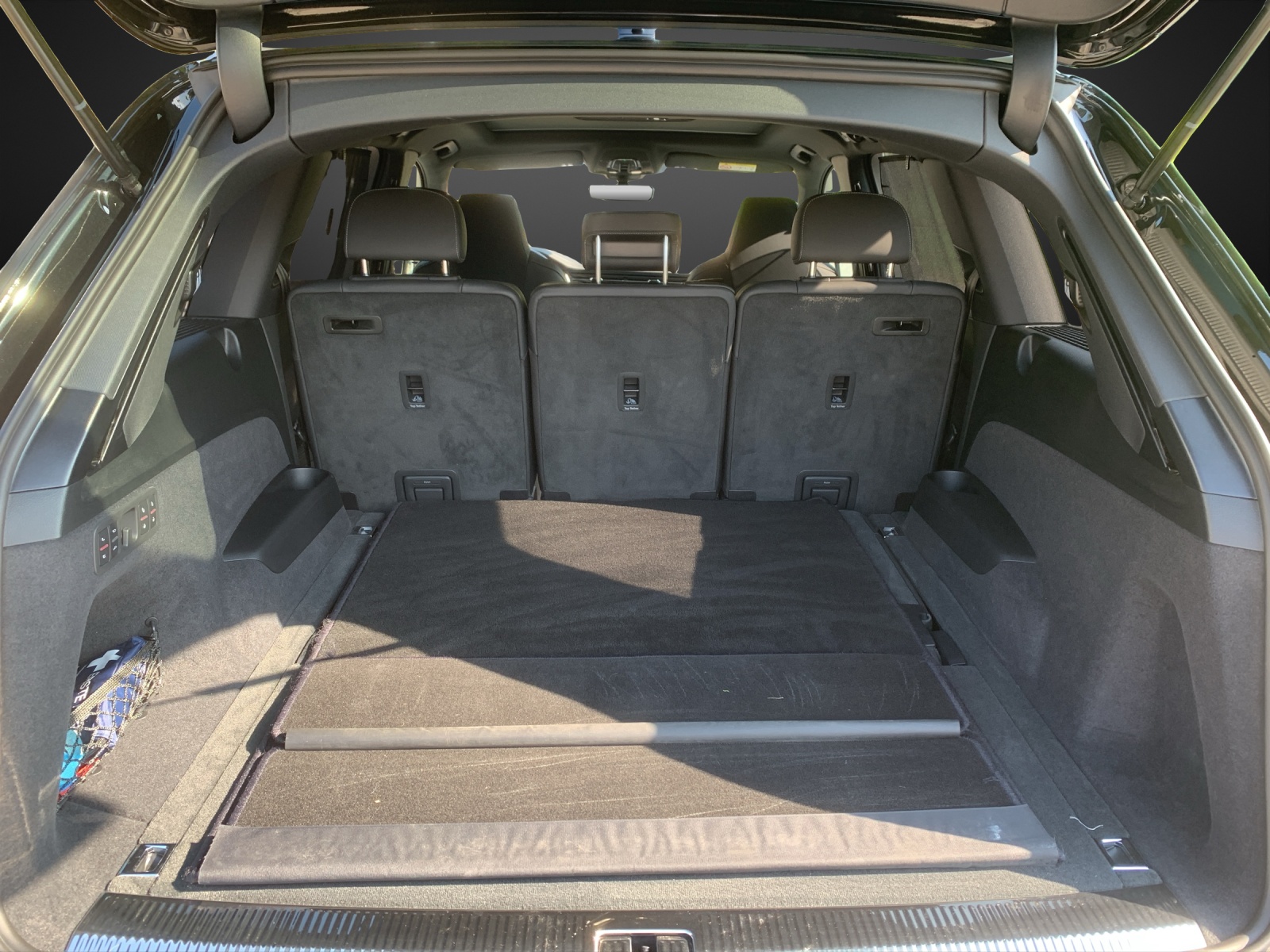 AUDI SQ7 TFSI quattro tiptronic-image-12