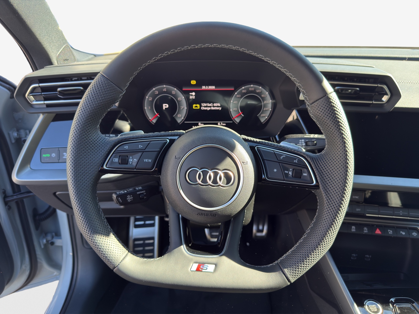 AUDI A3 Sportback TFSI 110 kW Attraction S tronic-image-9