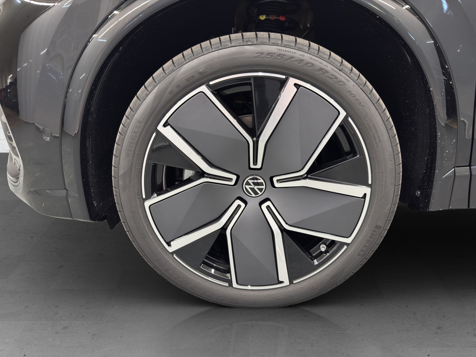 VW Tiguan 2.0 TDI SCR R-Line United DSG 4motion-image-5