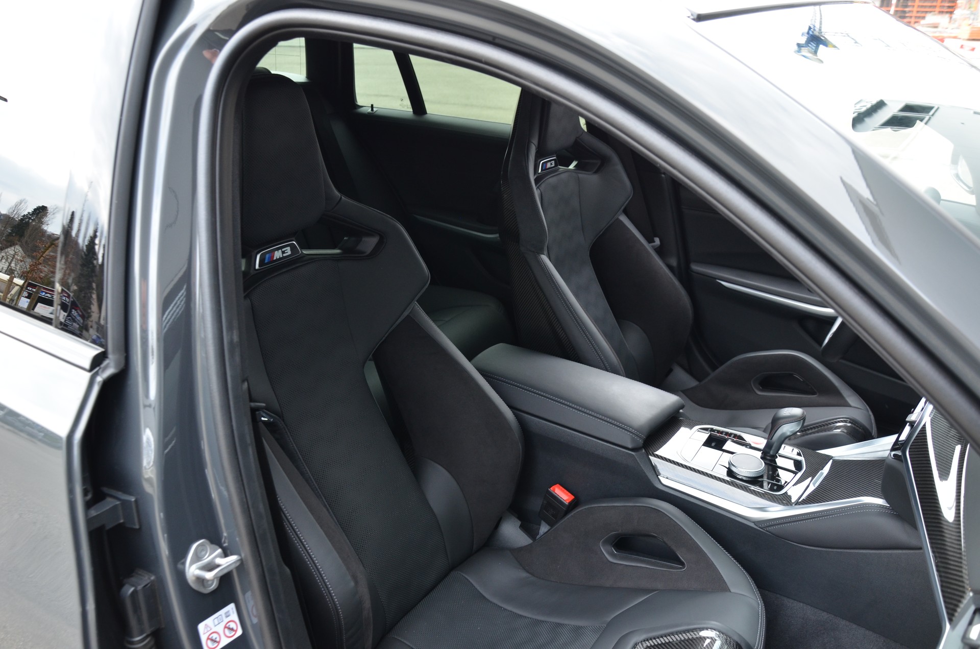 BMW M3 Competition M xDrive-image-12