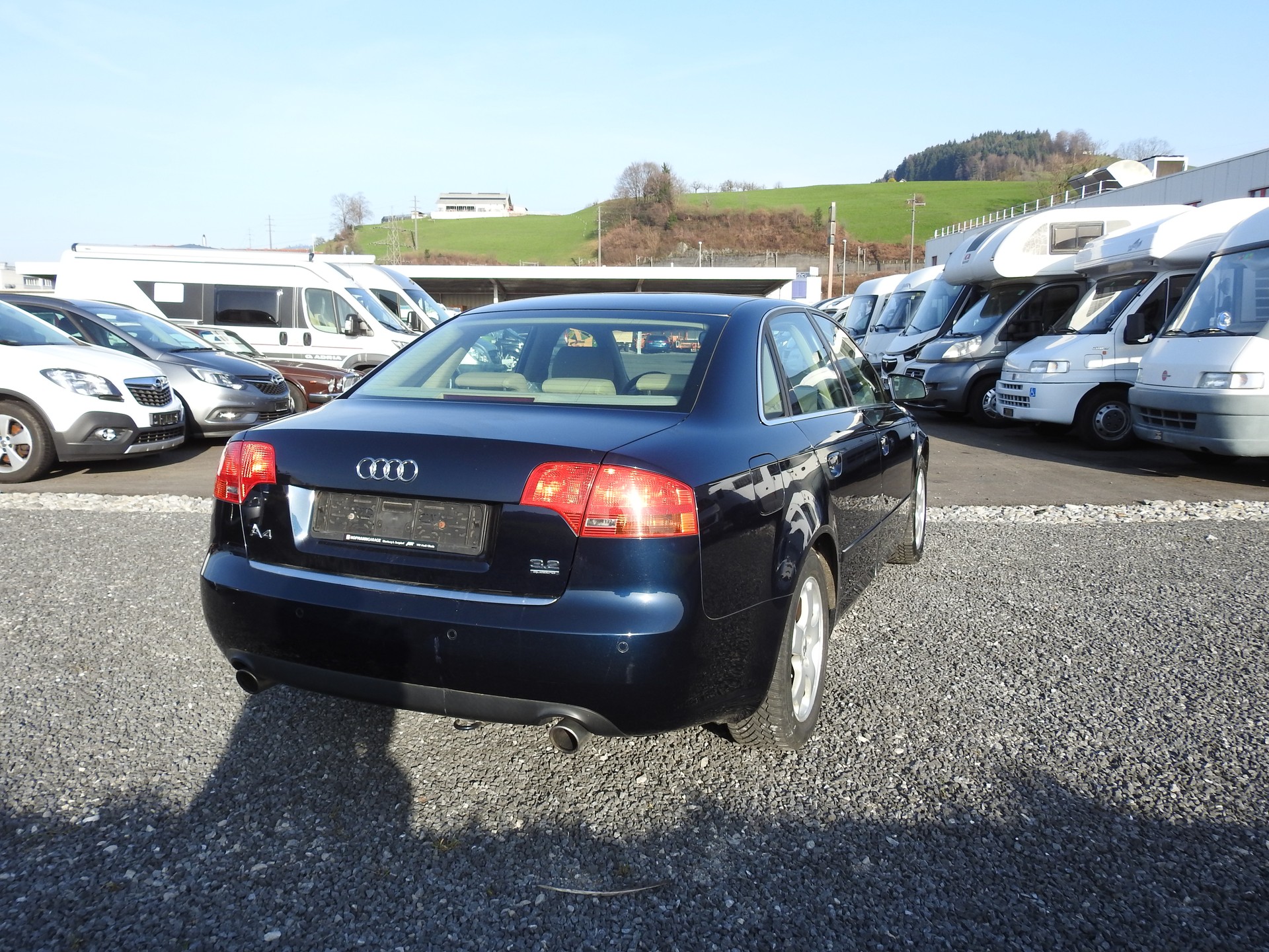AUDI A4 Limousine 3.2 FSI quattro-image-7