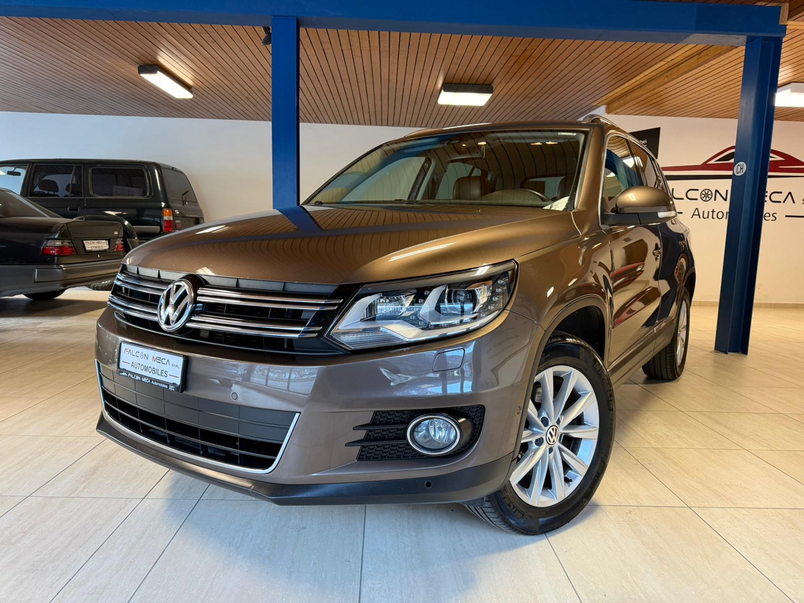 VW Tiguan 2.0 TDI BMT Design 4Motion DSG-image-2