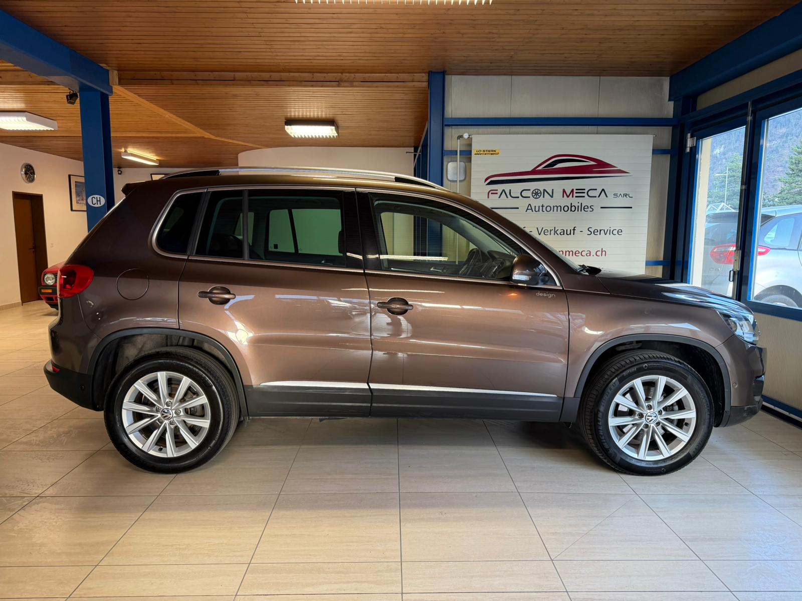 VW Tiguan 2.0 TDI BMT Design 4Motion DSG-image-5