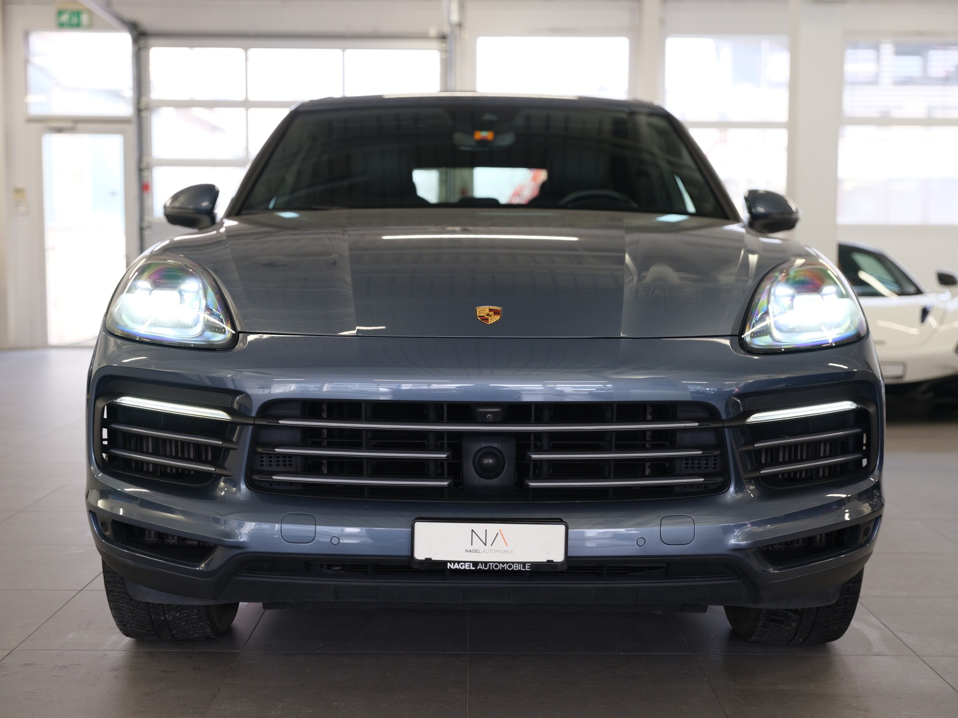 PORSCHE Cayenne *Spurhalteassistent* *Sport Chrono Paket* *Privacy Verglasung*-image-2