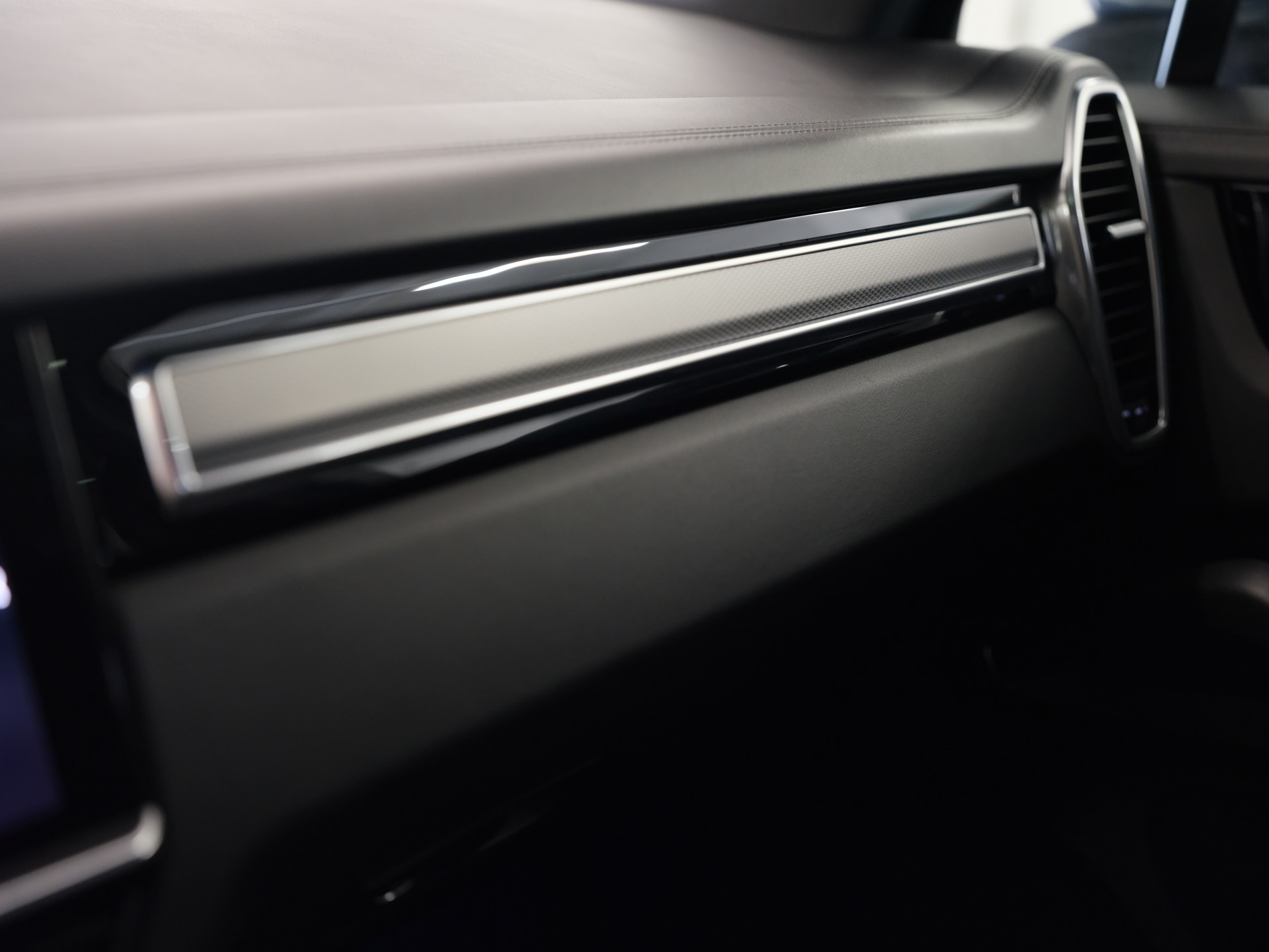 PORSCHE Cayenne *Spurhalteassistent* *Sport Chrono Paket* *Privacy Verglasung*-image-25
