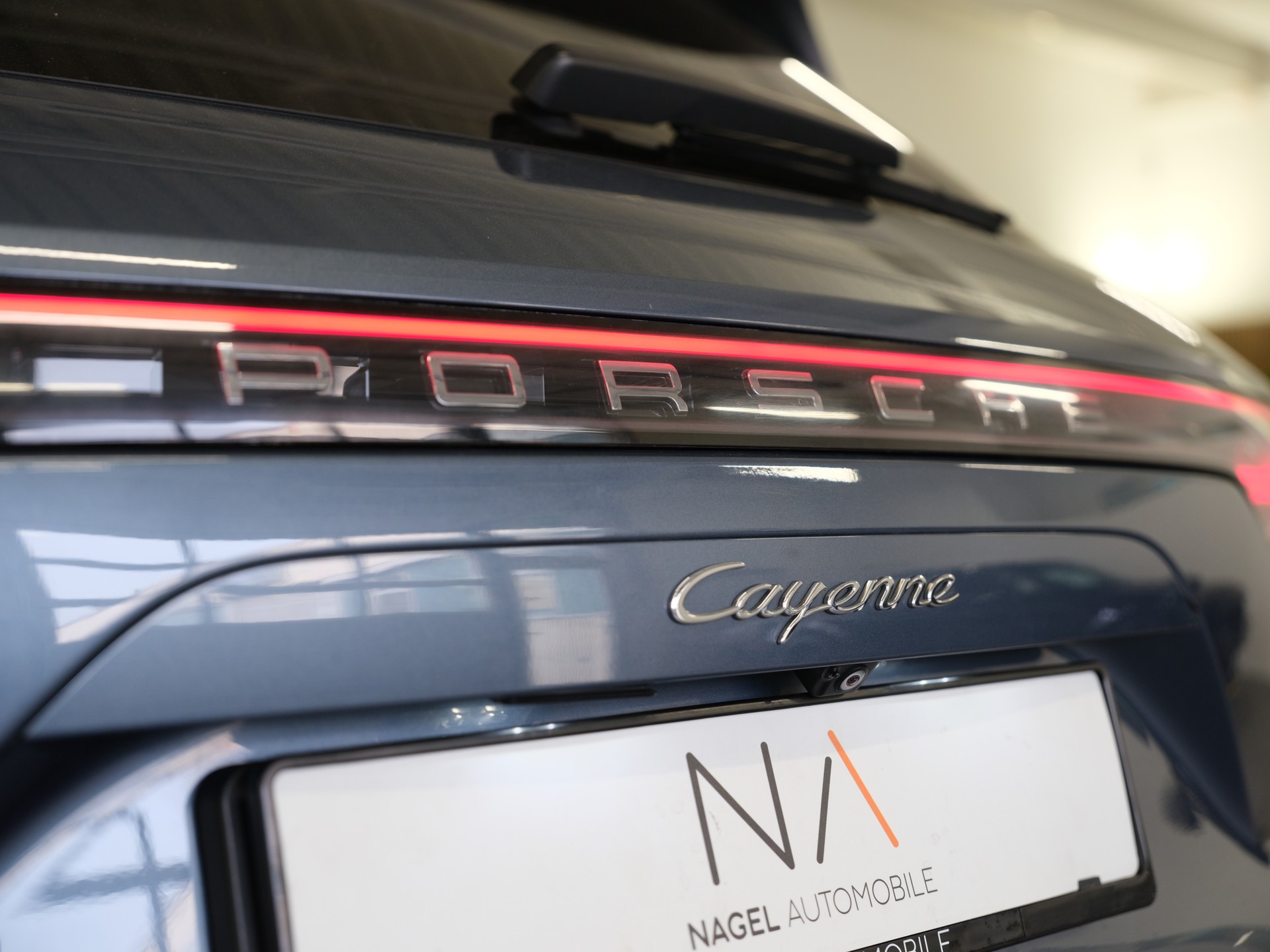 PORSCHE Cayenne *Spurhalteassistent* *Sport Chrono Paket* *Privacy Verglasung*-image-13