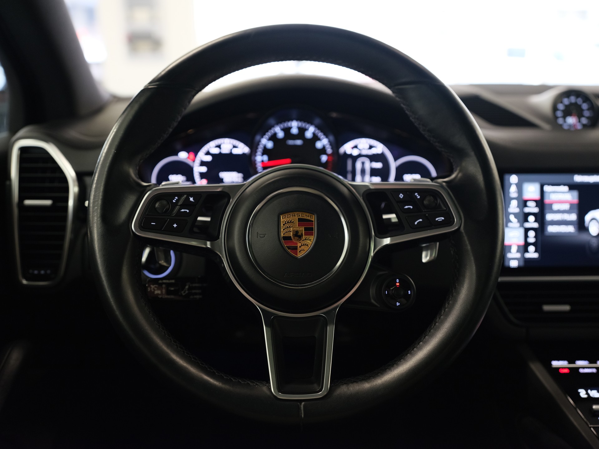 PORSCHE Cayenne *Spurhalteassistent* *Sport Chrono Paket* *Privacy Verglasung*-image-19