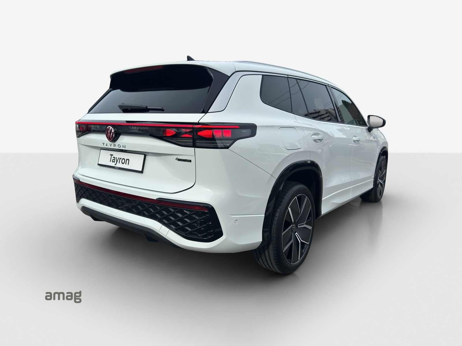 VW Tayron 2.0 TSI R-Line DSG 4Motion-image-4