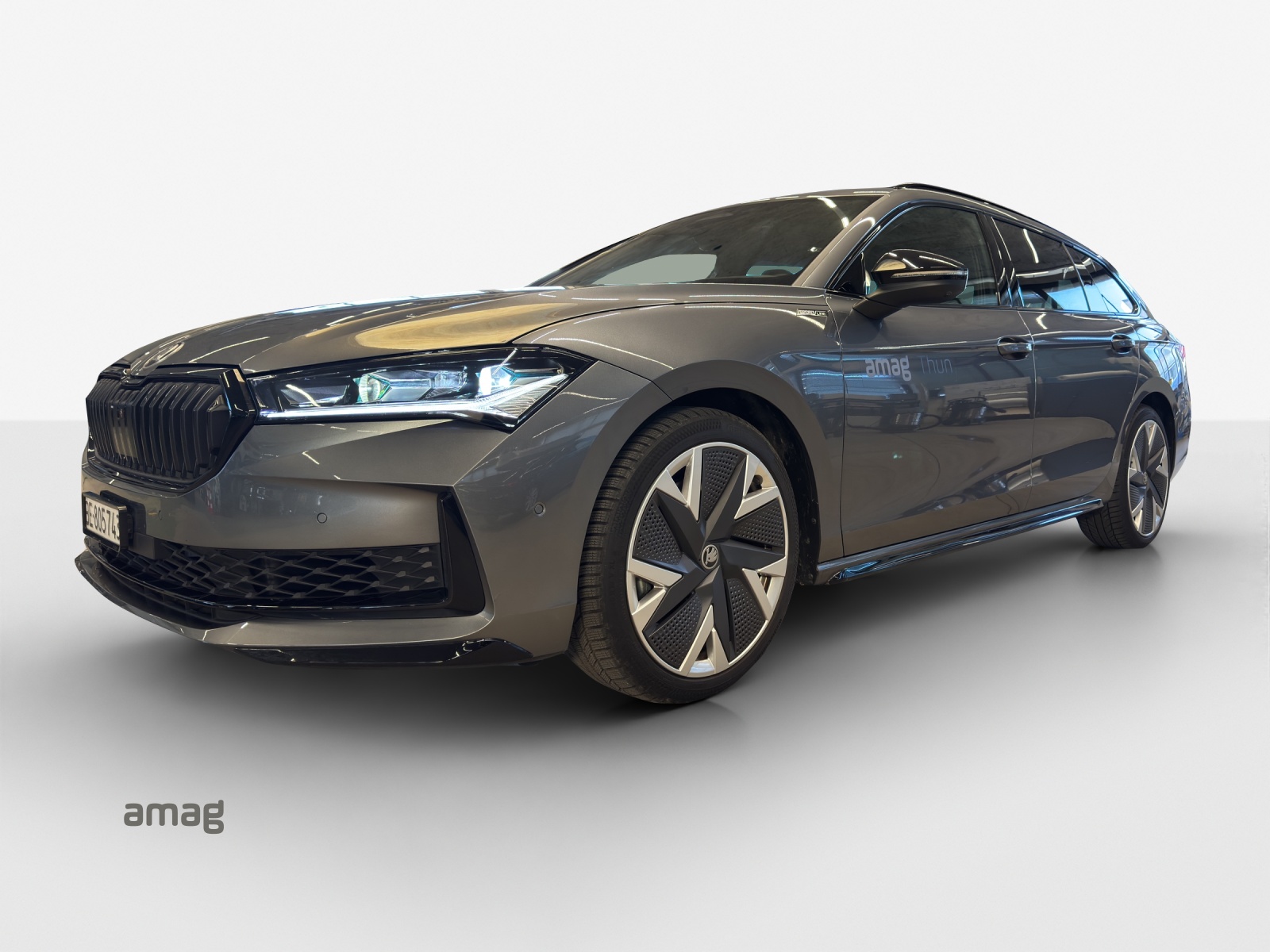 SKODA Superb Combi 2.0 TSI Sportline 4x4 DSG-image-0