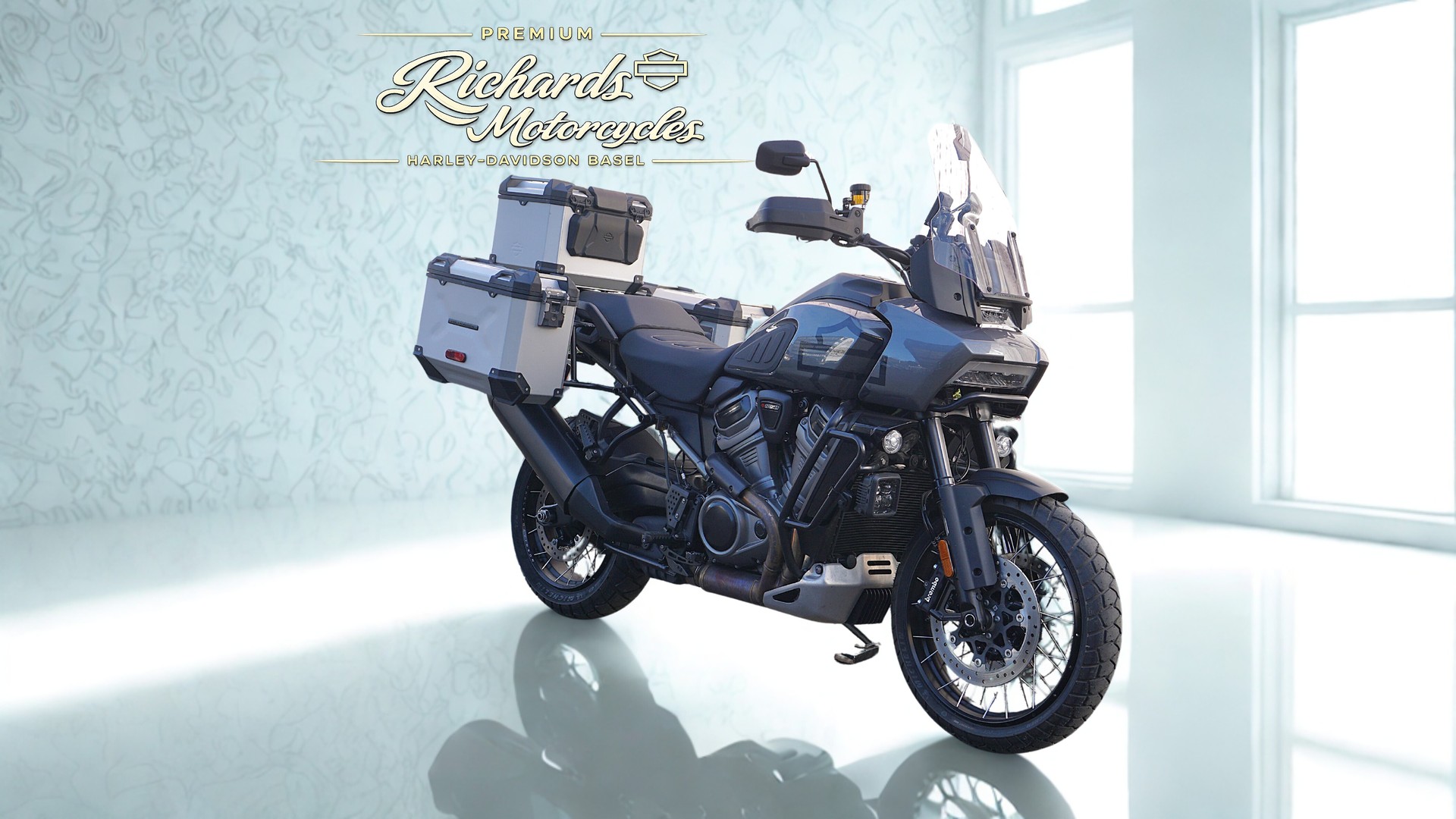 HARLEY-DAVIDSON RA Pan America 1250 Special-showroom-element-1