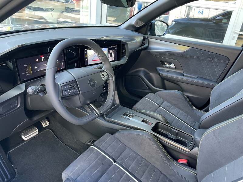 OPEL Mokka-e GSe-image-5